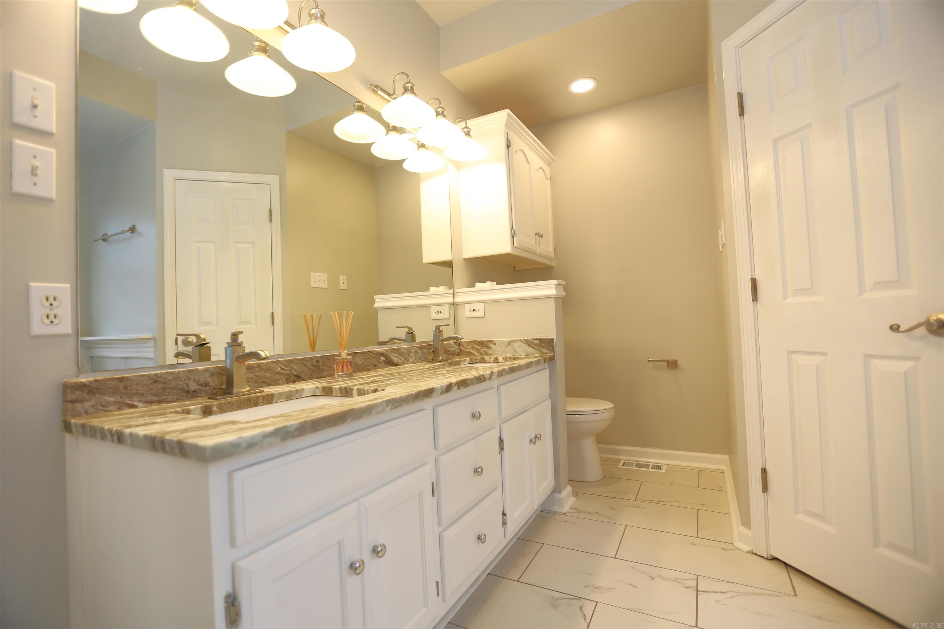 CHERRY CREEK ADDN - Residential