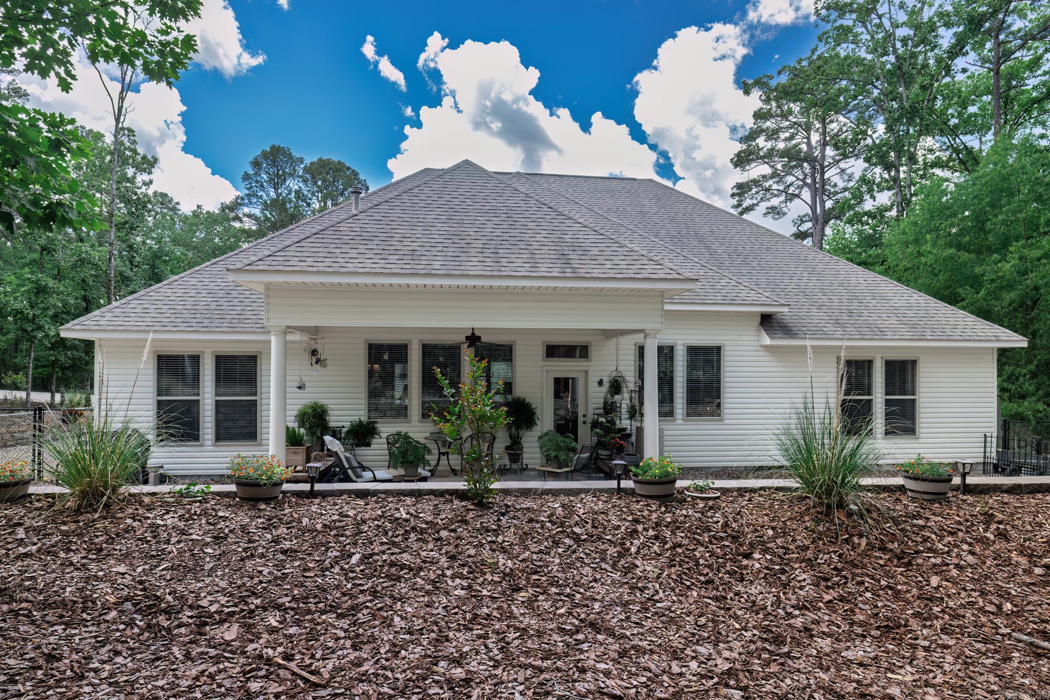 Isabella - Residential
