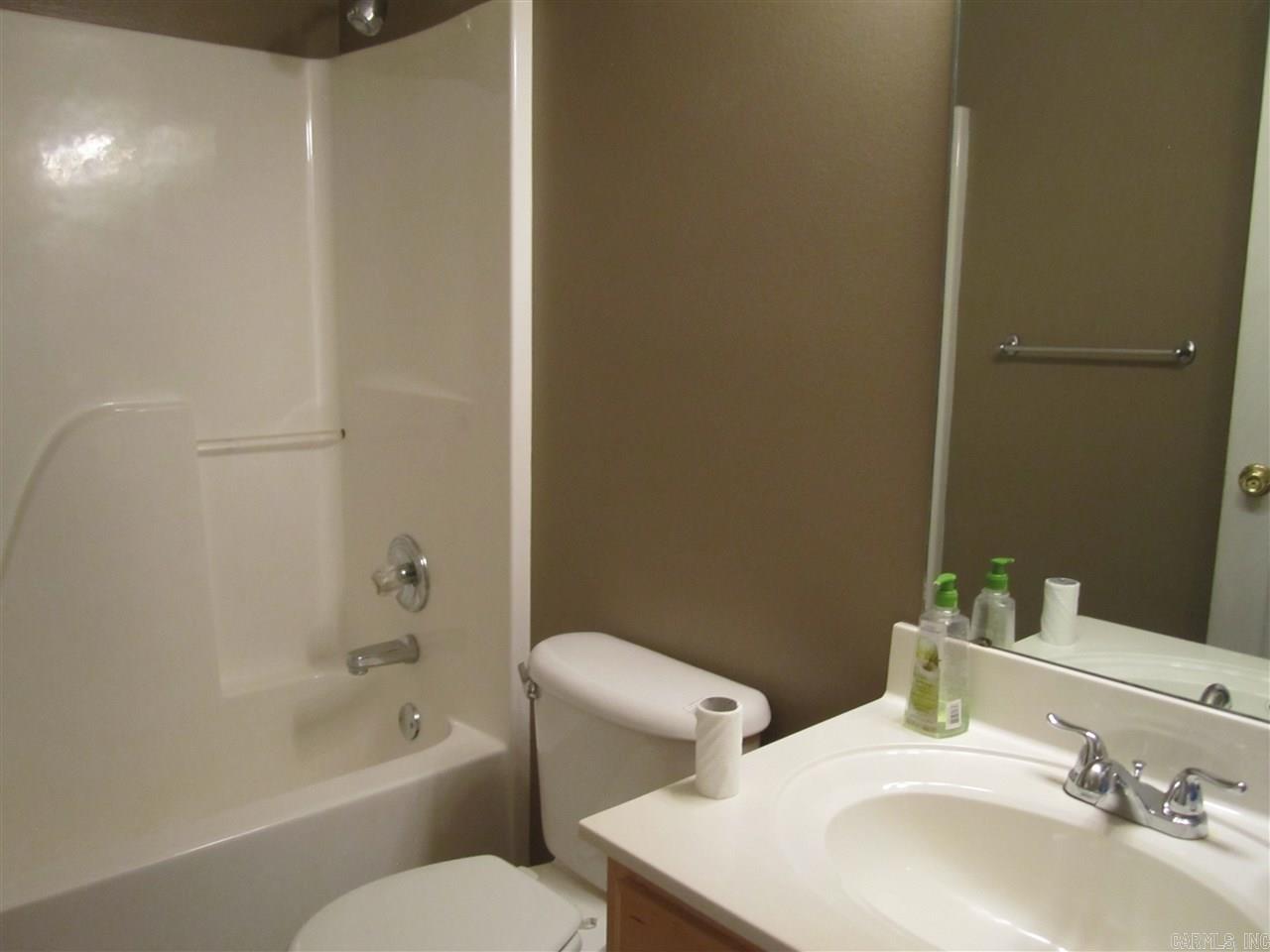 Bryant Meadows - Residential Lease