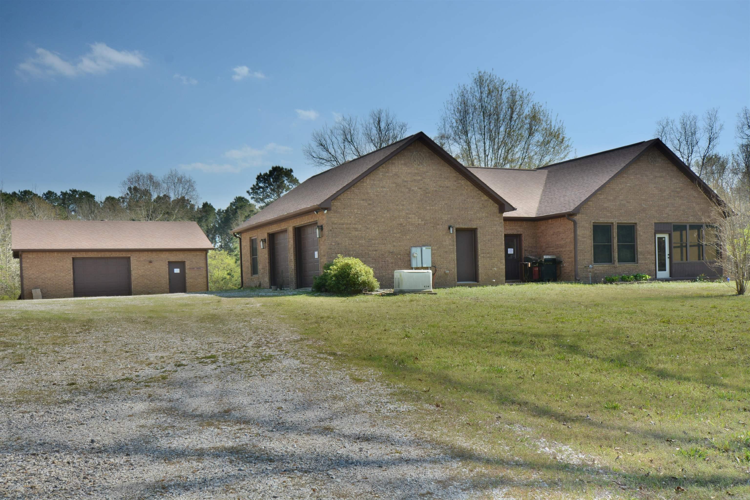 OAKWOOD - Residential