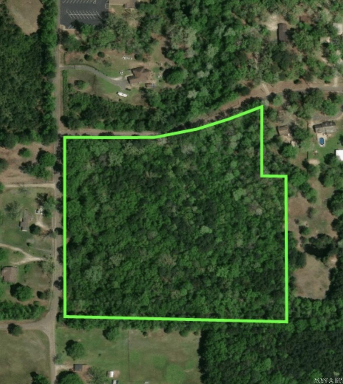 HICKORY HILLS - Land