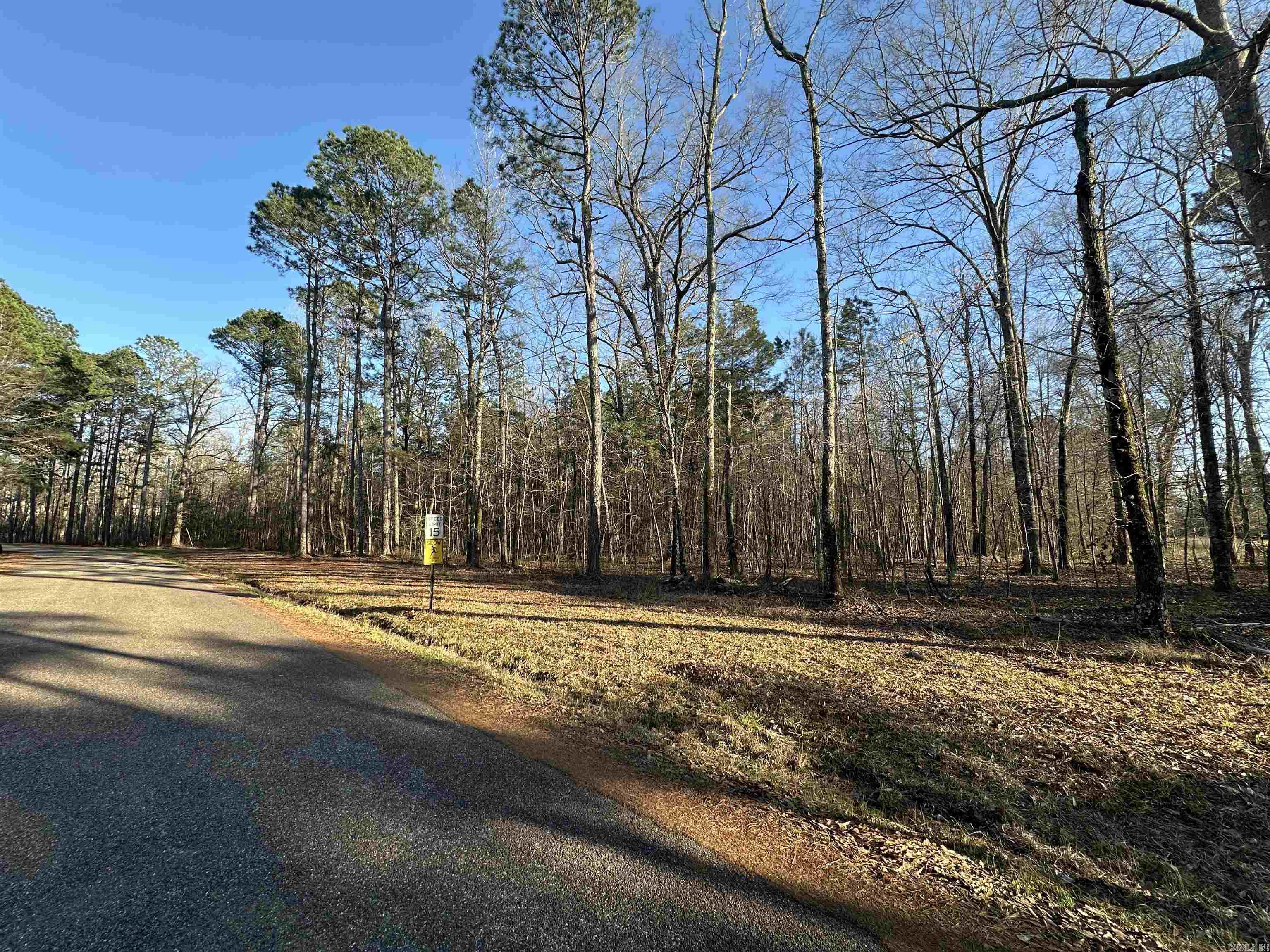 HICKORY HILLS - Land