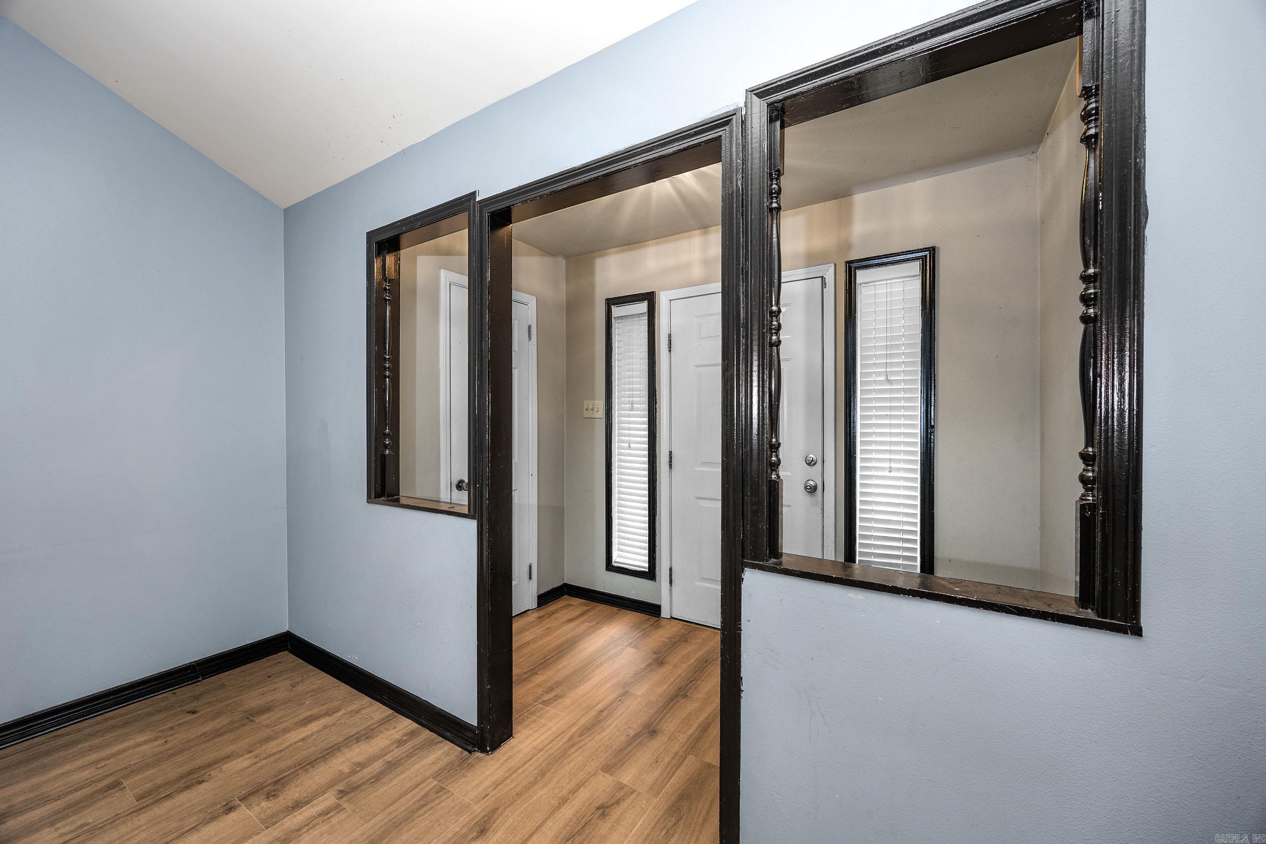 GREEN HILLS - Residential