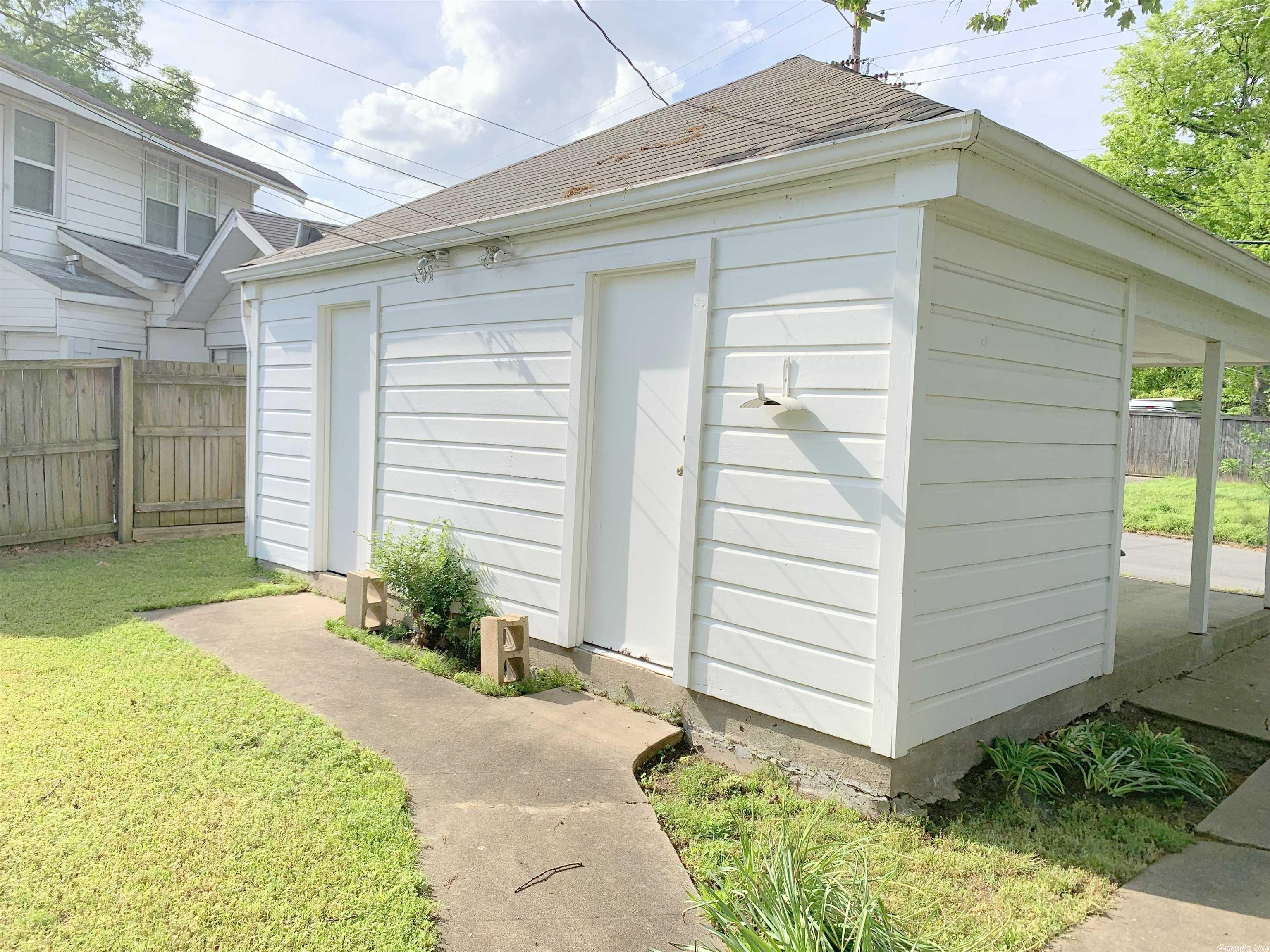 Crest View - Residential Income