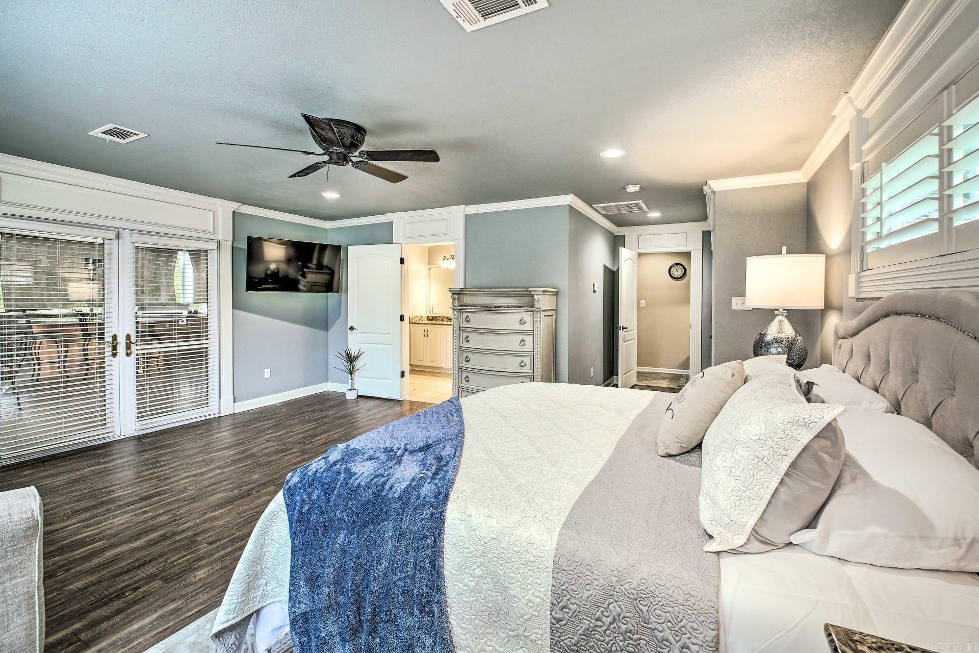 VANCE LAKE - Residential