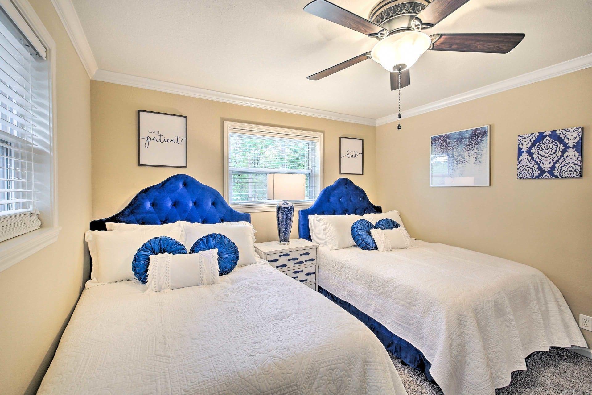 VANCE LAKE - Residential