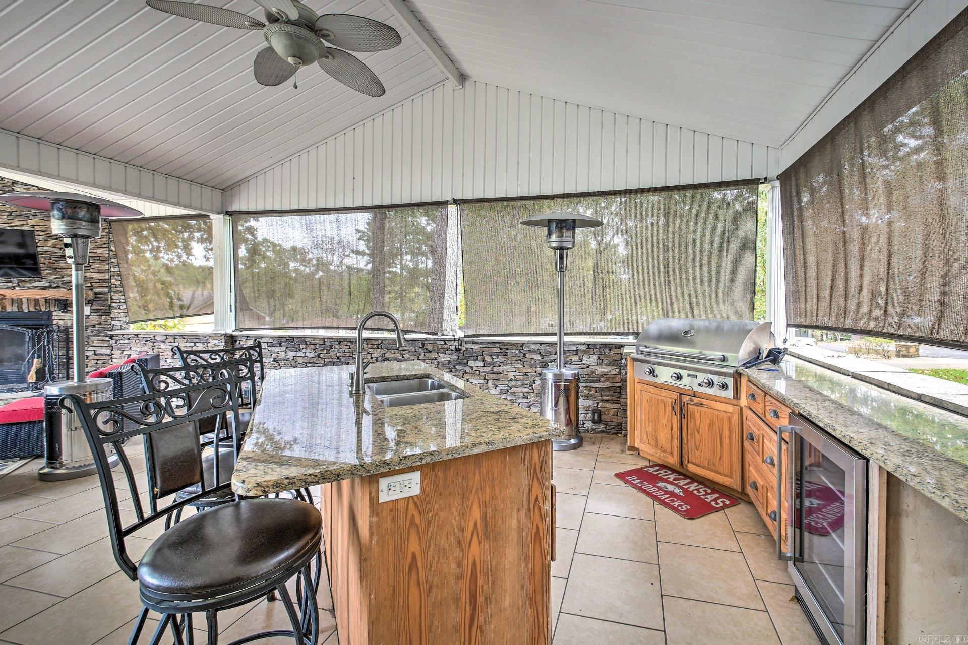 VANCE LAKE - Residential