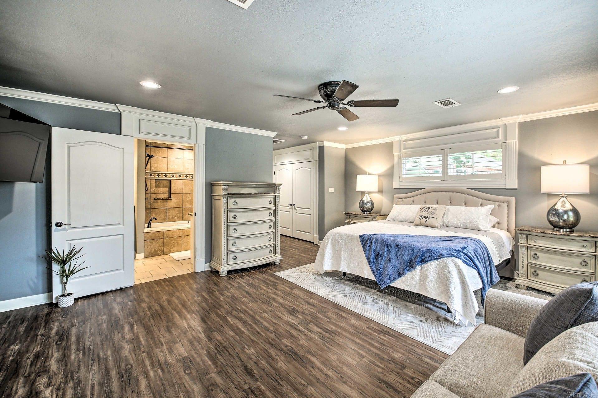 VANCE LAKE - Residential