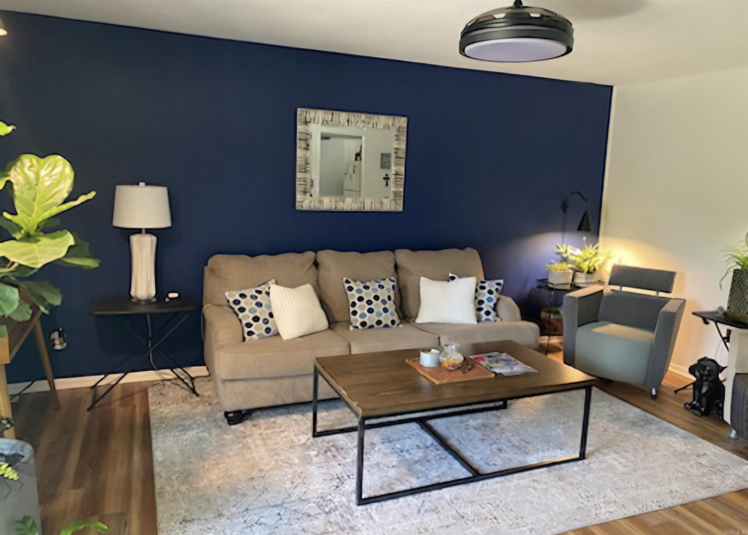 CHELSEA GLADE CONDO - Residential