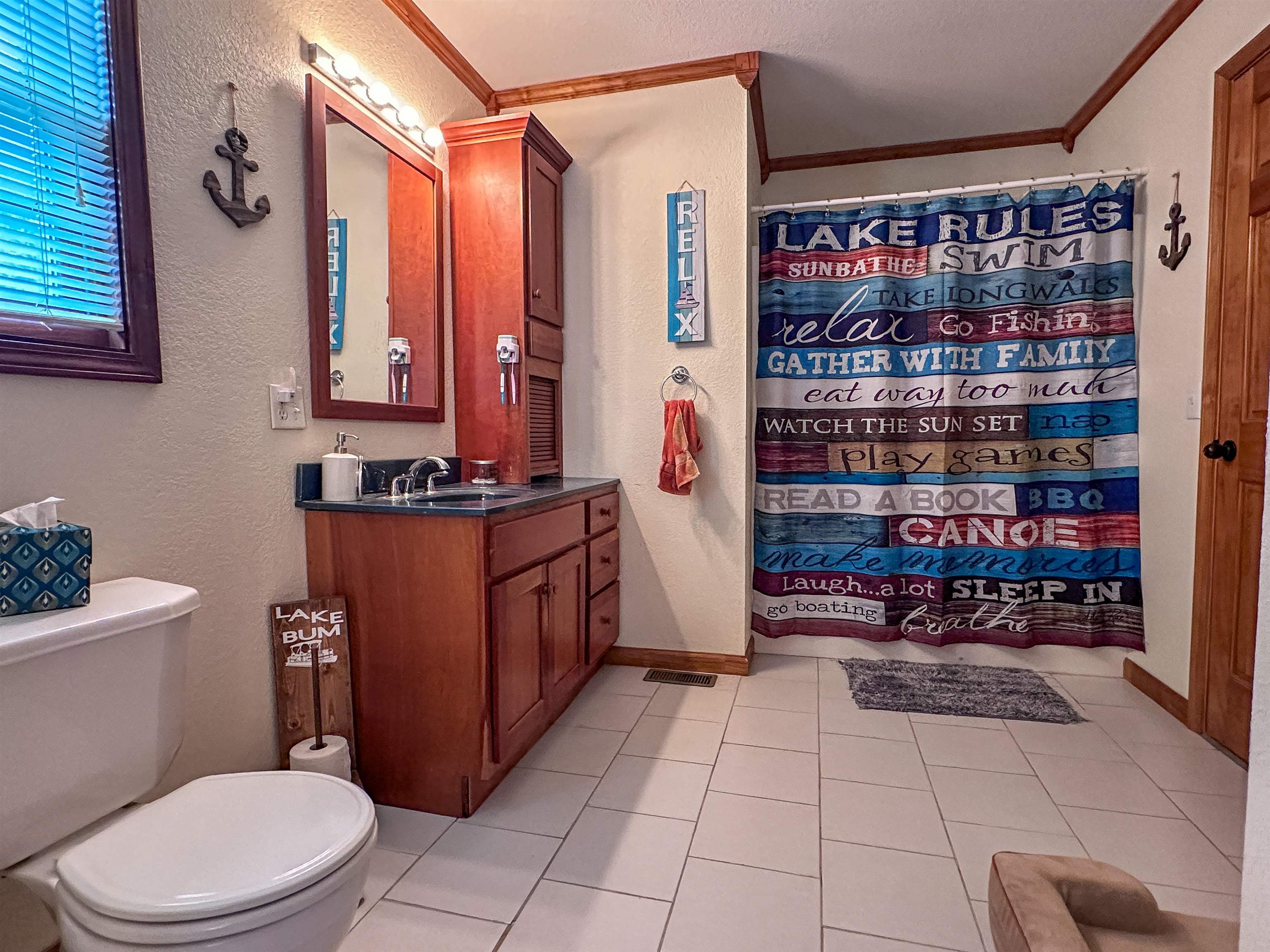EAST LAKE - Residential