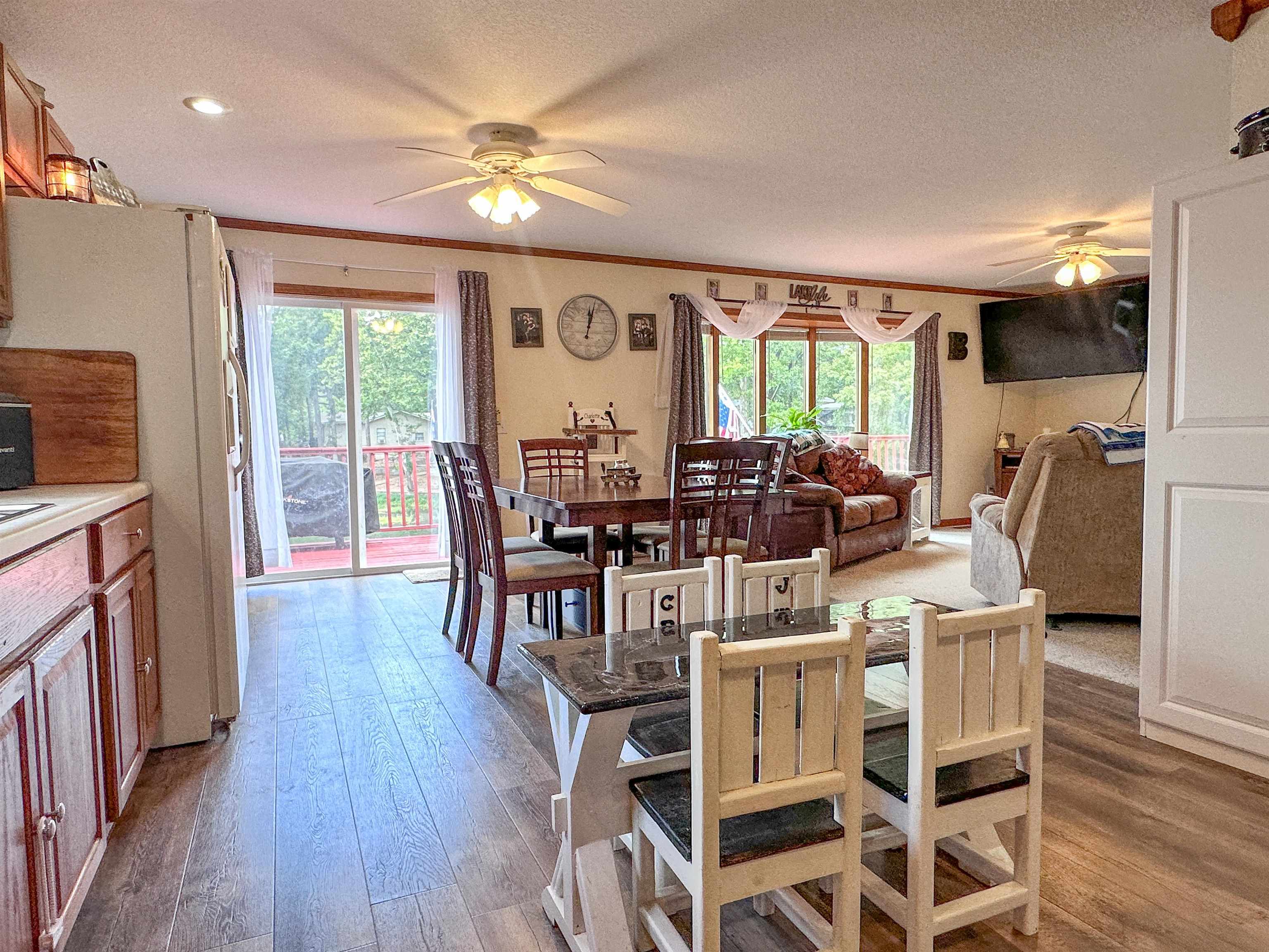 EAST LAKE - Residential