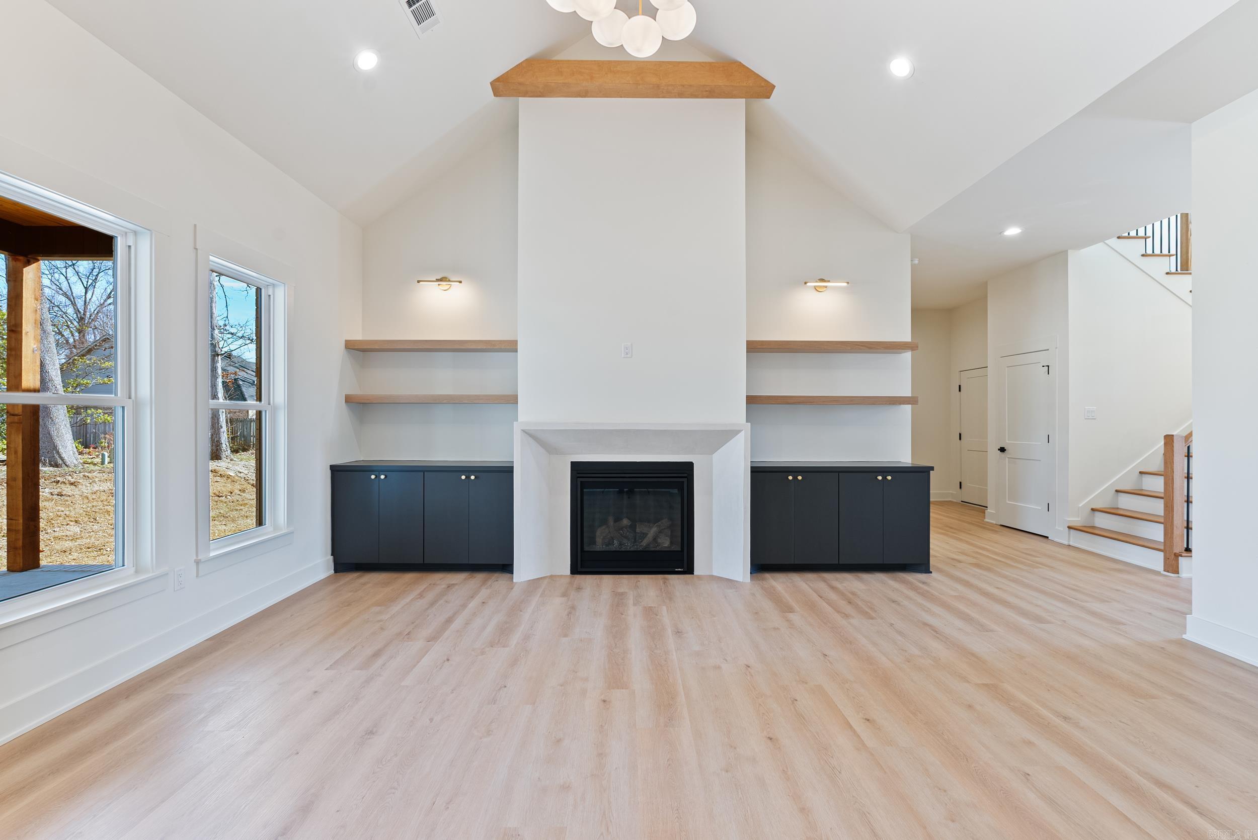 SYLVIA SPRINGS SUBDIVISION - Residential