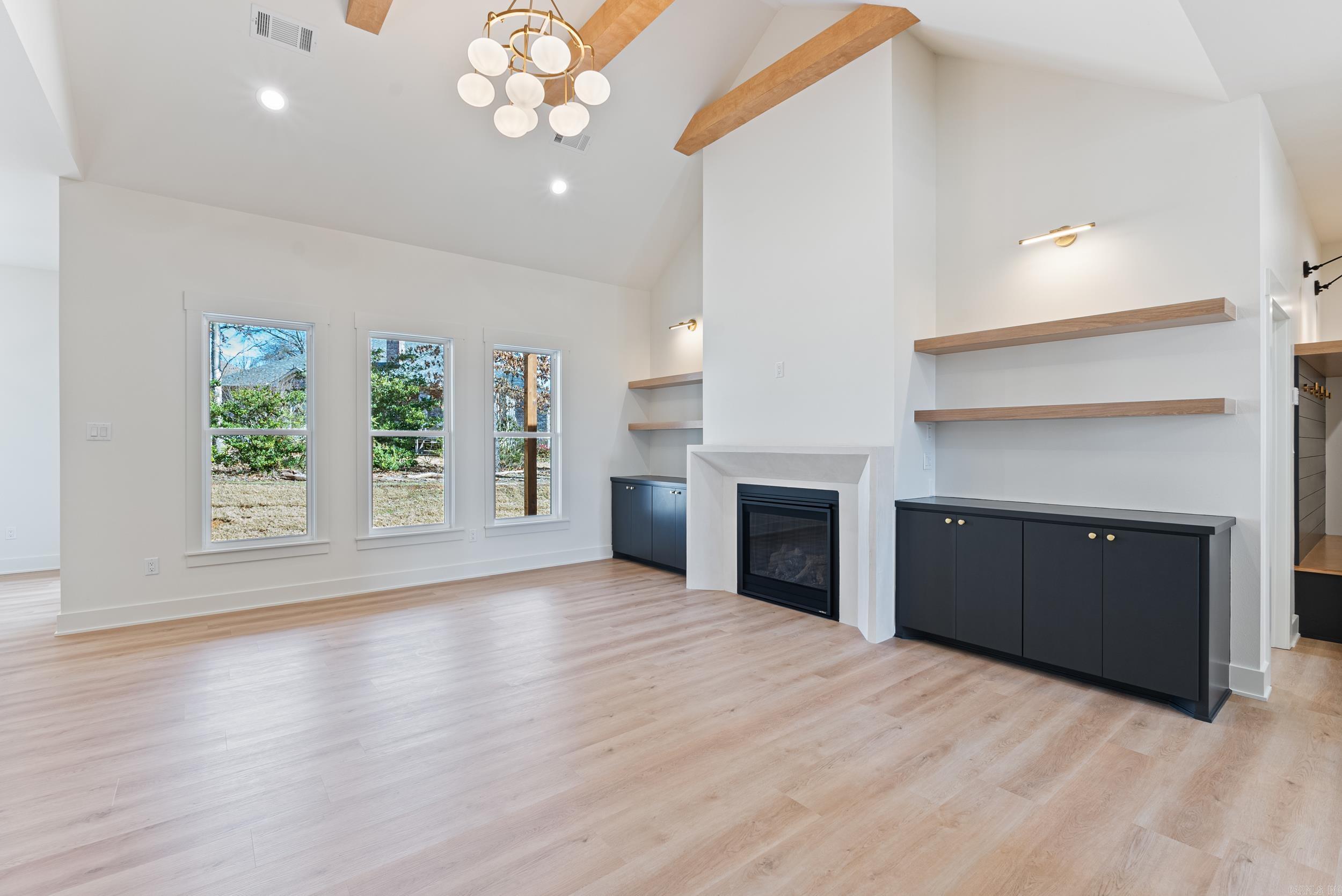 SYLVIA SPRINGS SUBDIVISION - Residential