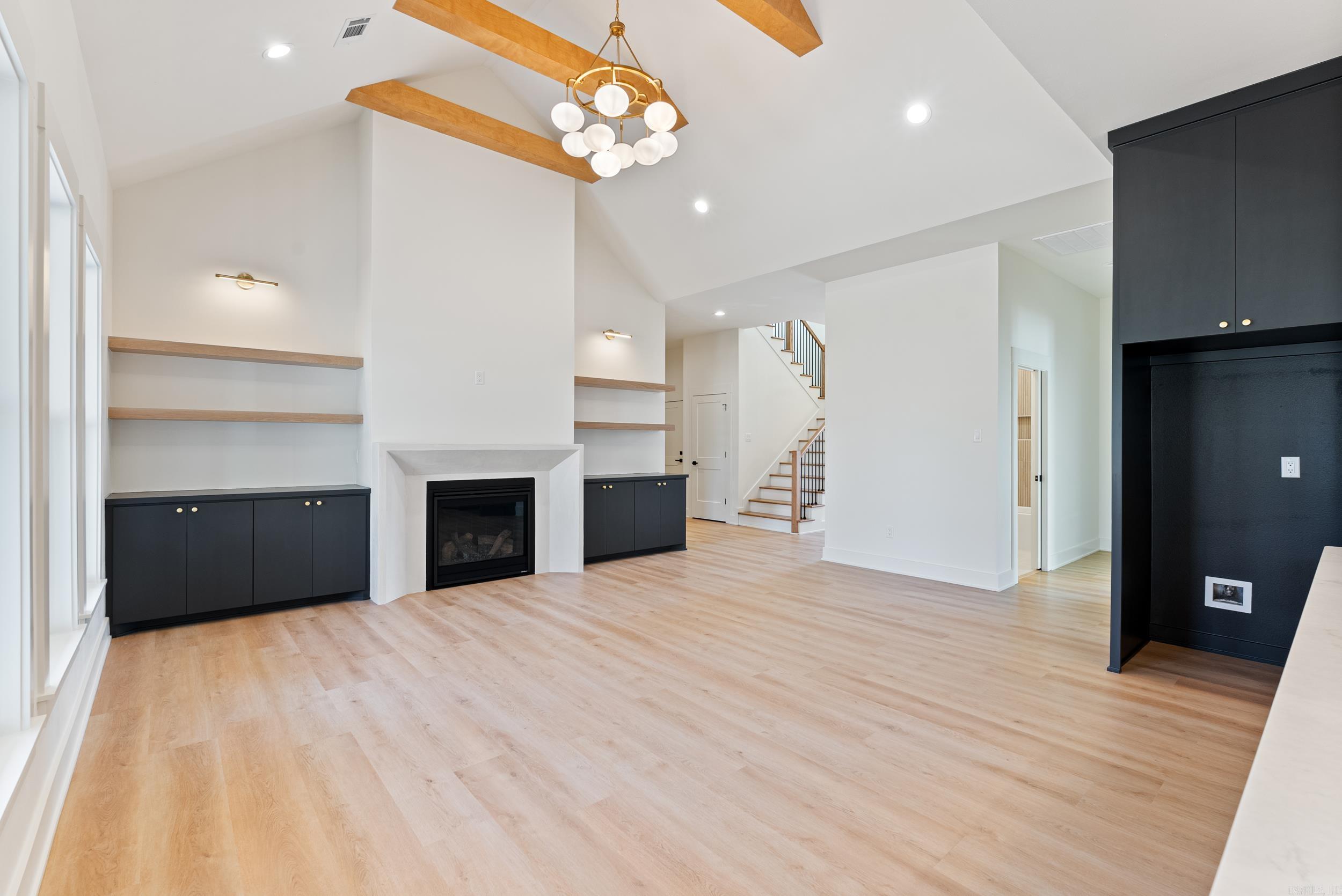 SYLVIA SPRINGS SUBDIVISION - Residential