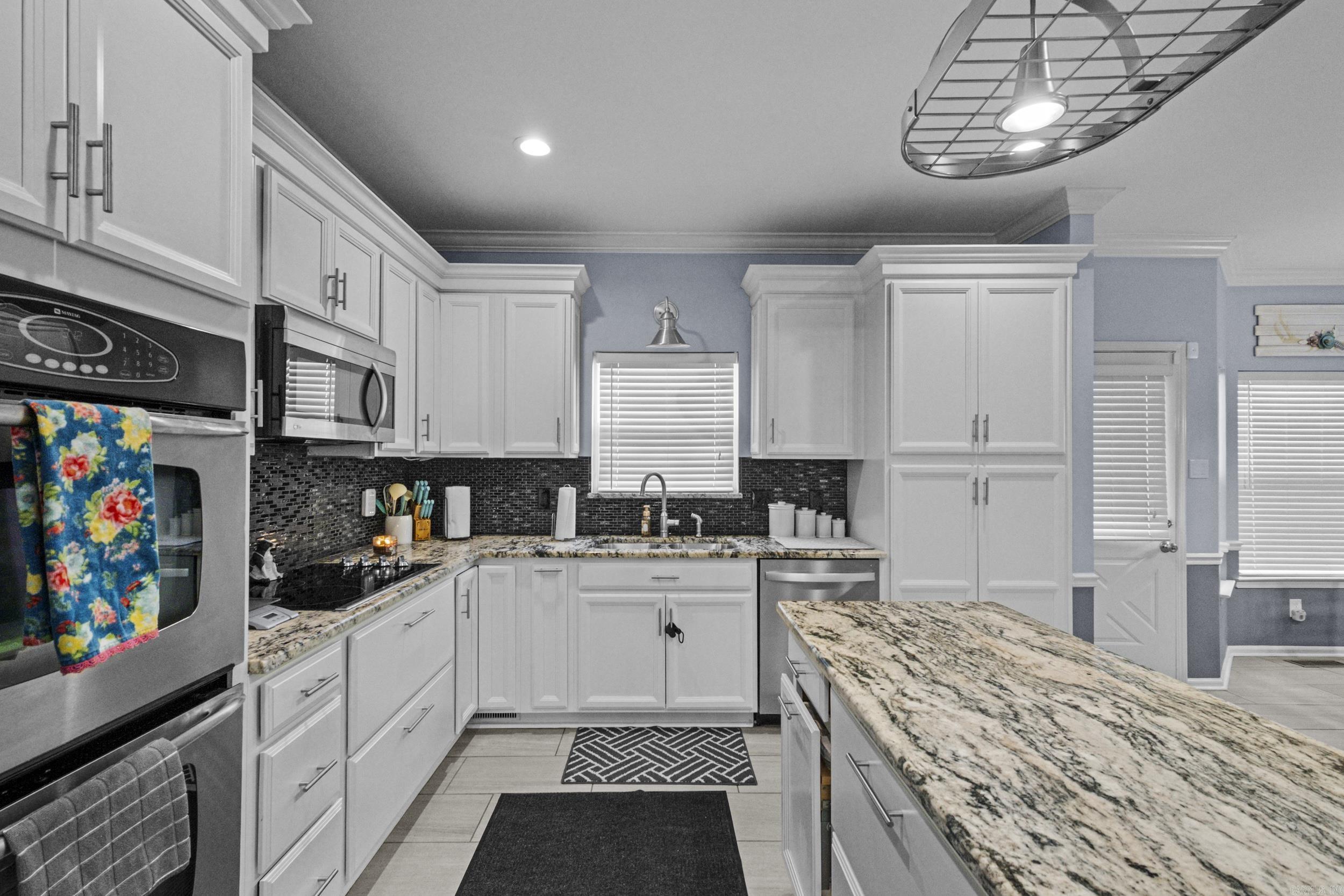 OVERBROOK - Residential