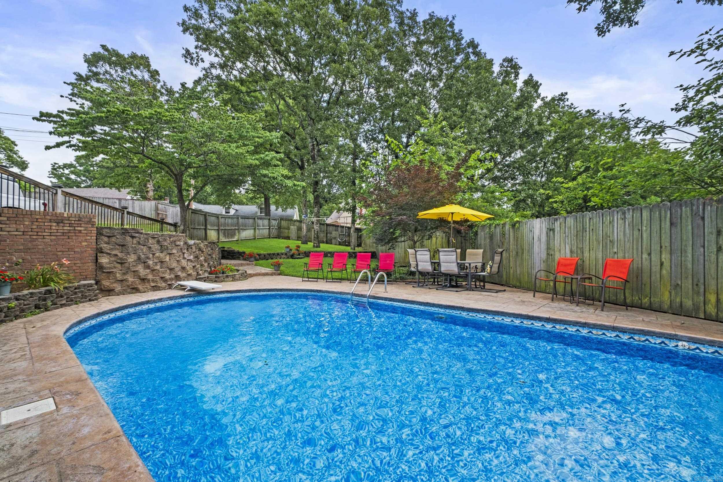 OVERBROOK - Residential