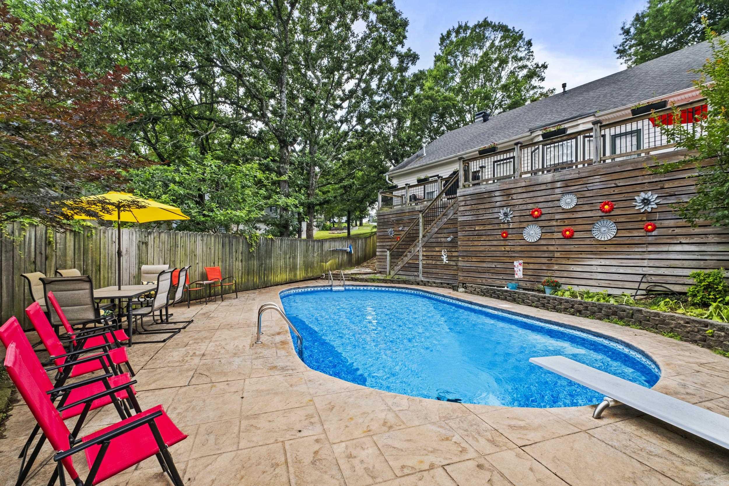 OVERBROOK - Residential