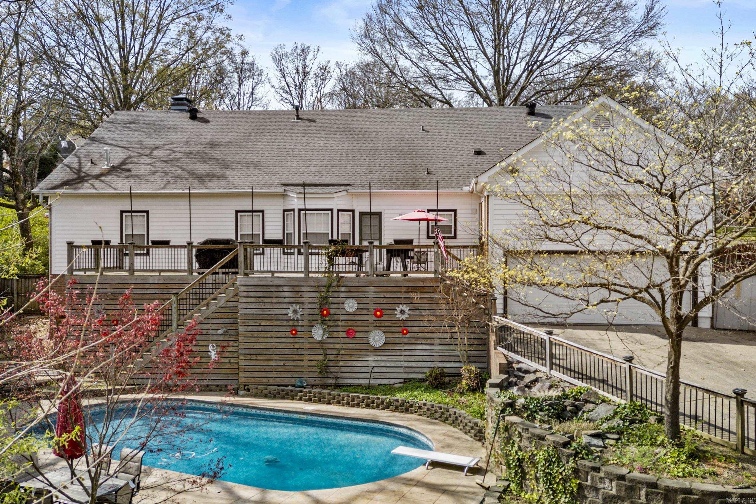 OVERBROOK - Residential