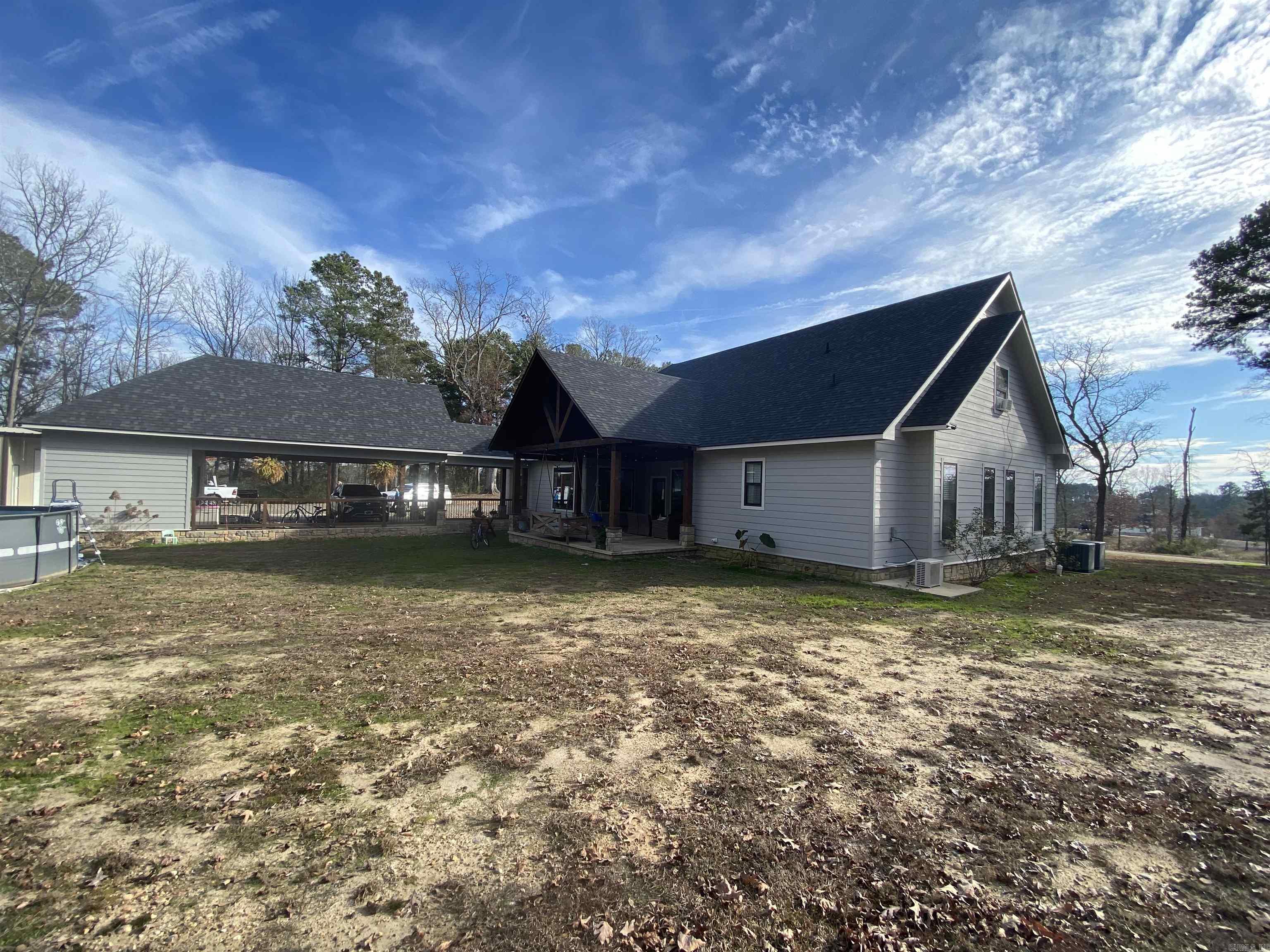 Metes & Bounds - Residential