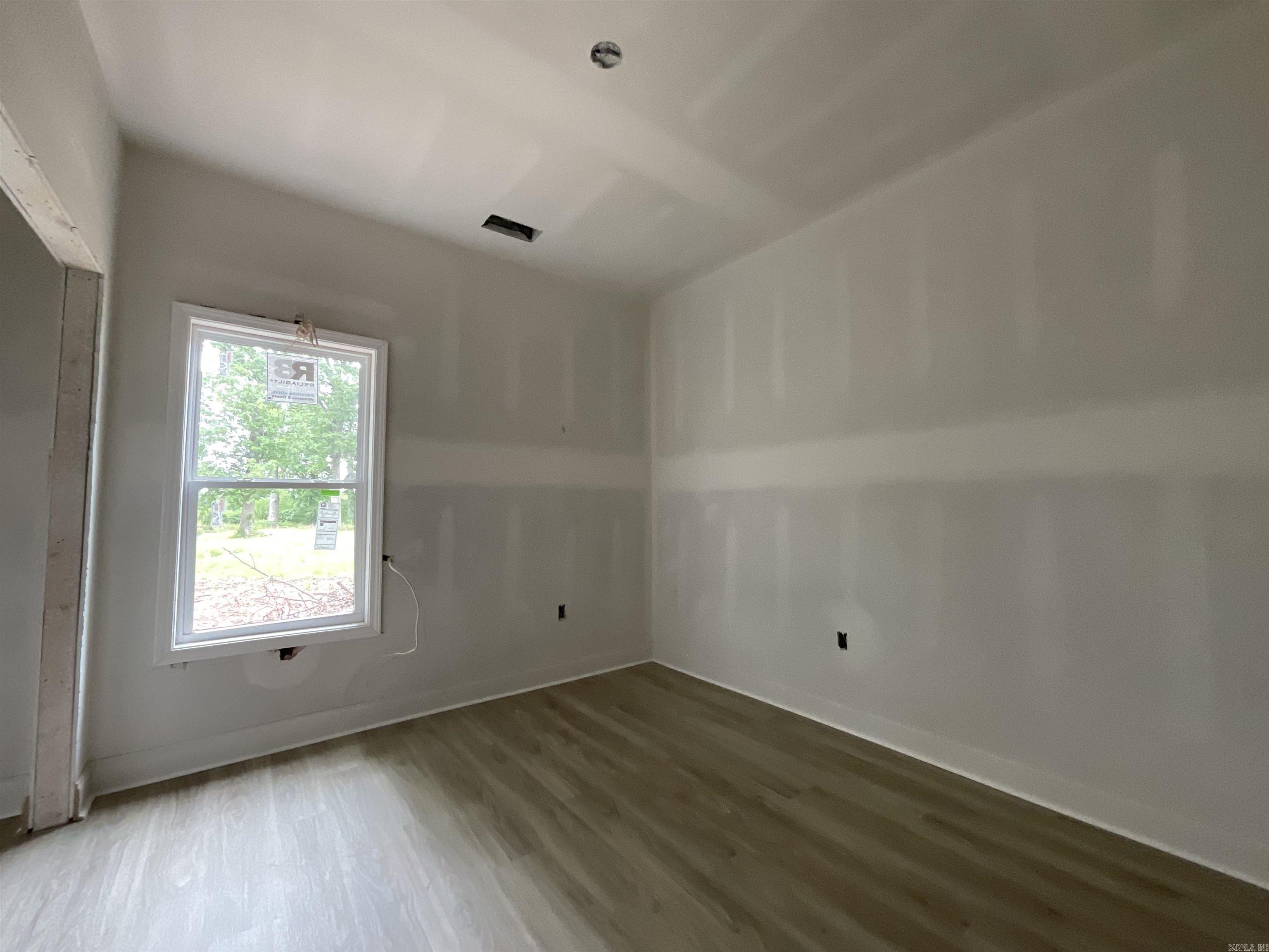 MCGEE MEADOWS - Residential