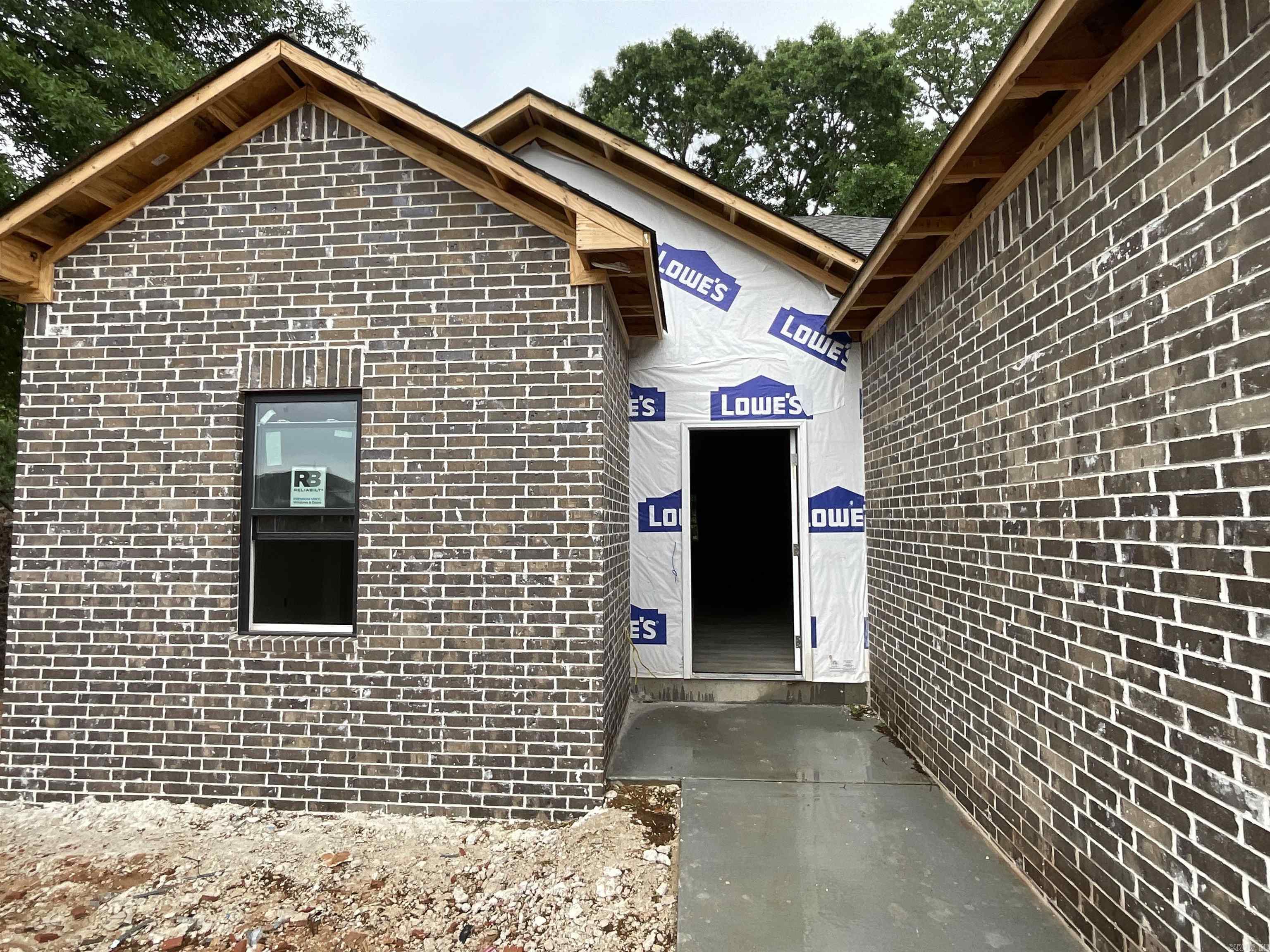 MCGEE MEADOWS - Residential