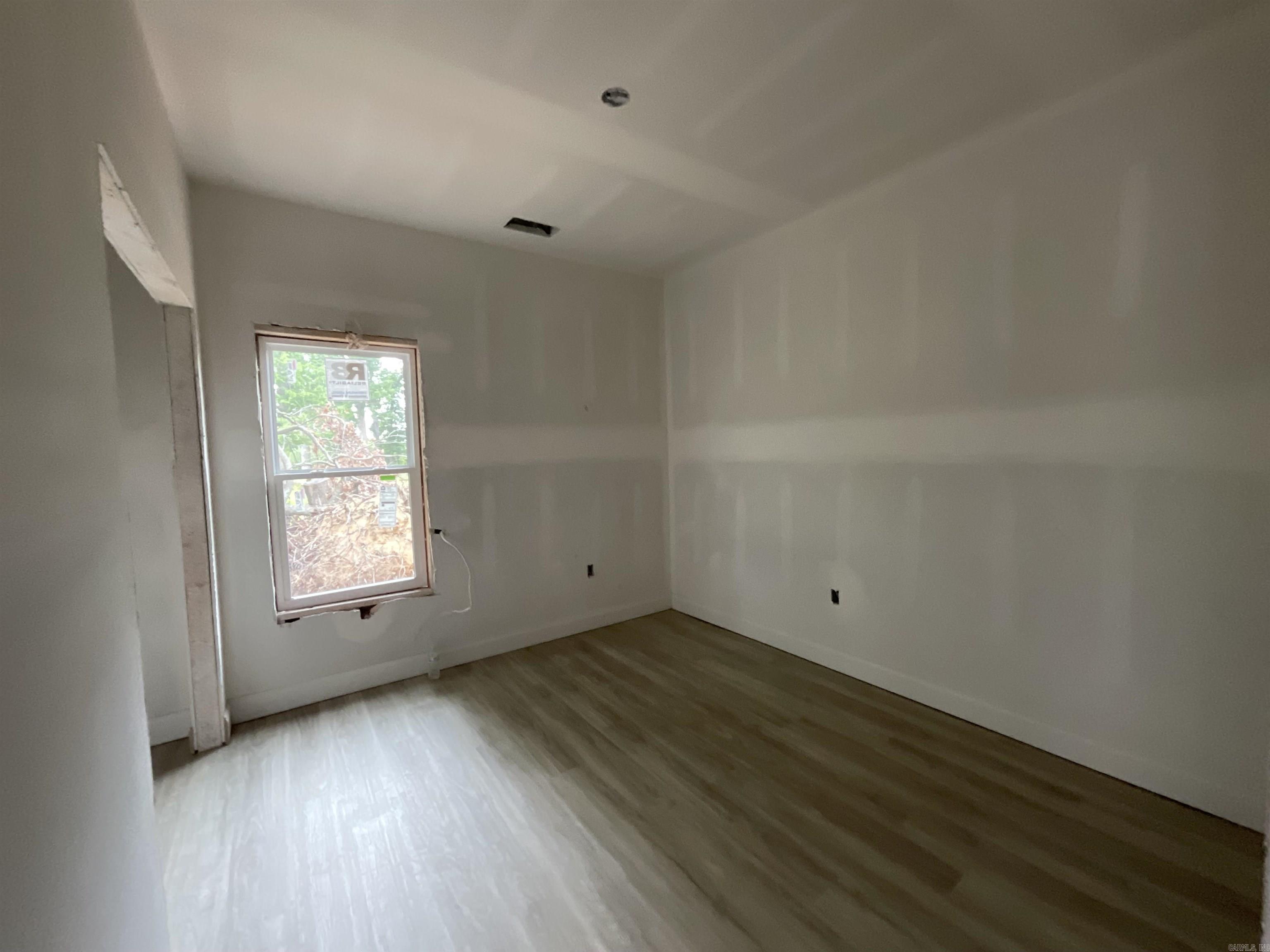 MCGEE MEADOWS - Residential