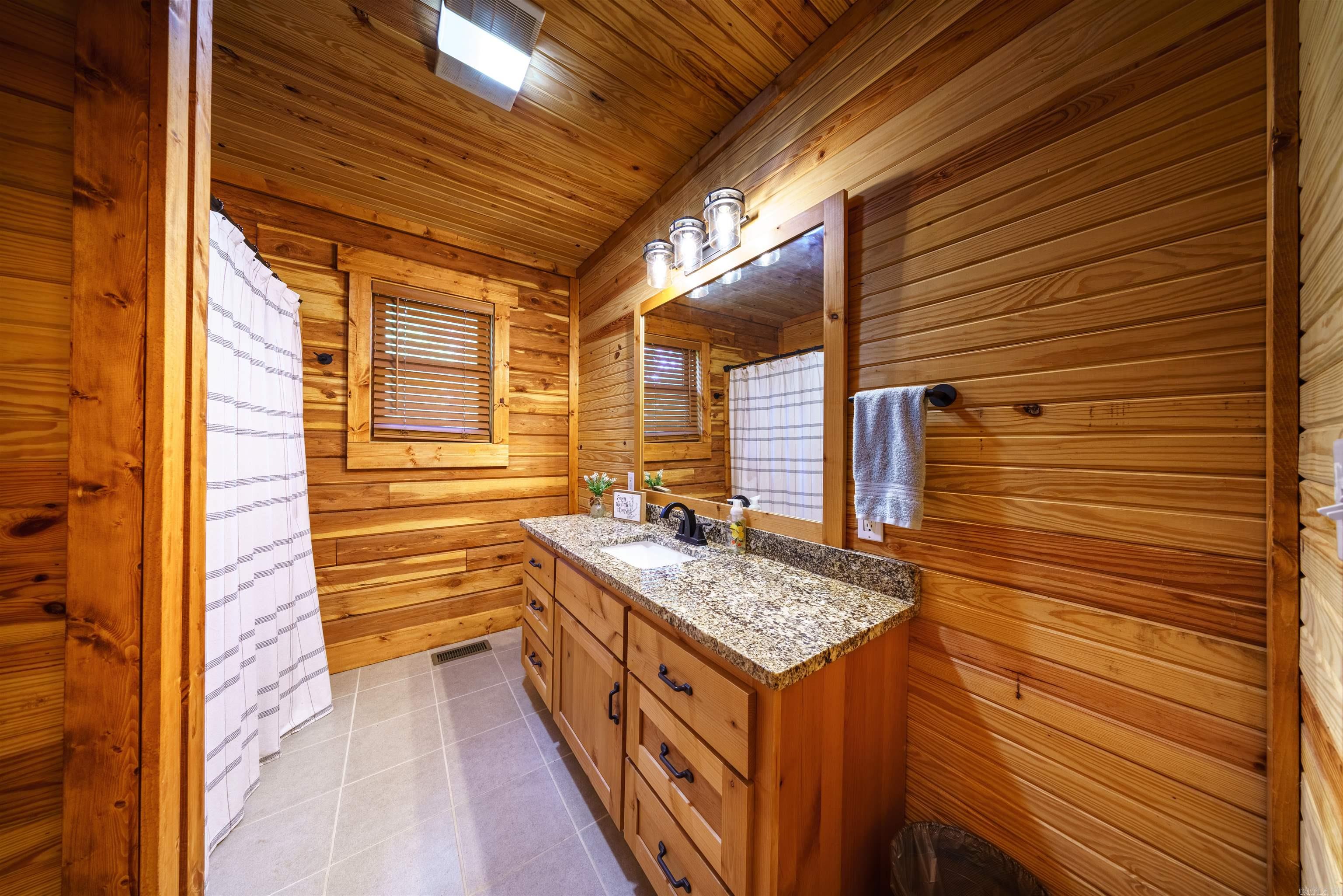 RIVER RIDGE ESTATES SUB - Residential