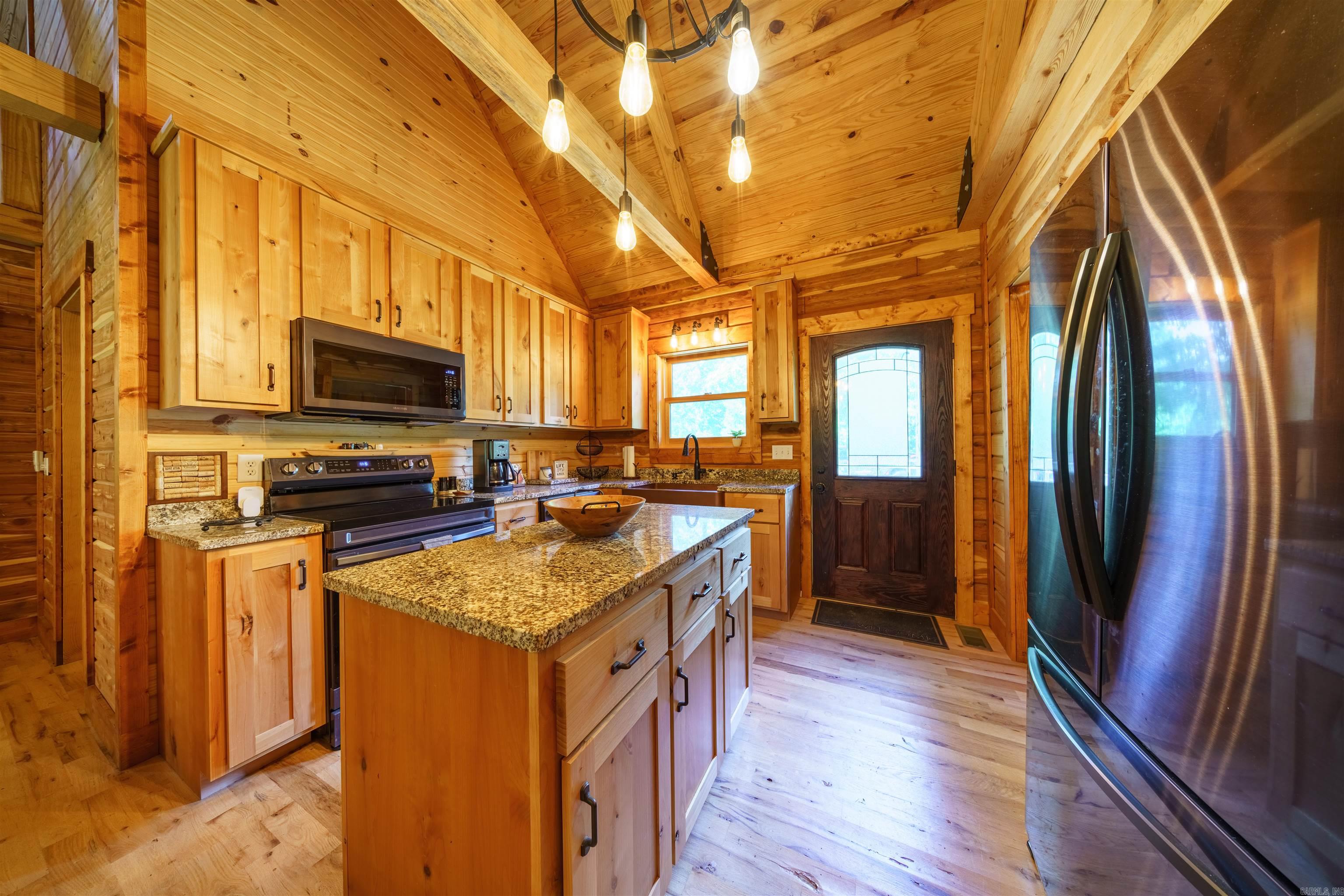 RIVER RIDGE ESTATES SUB - Residential