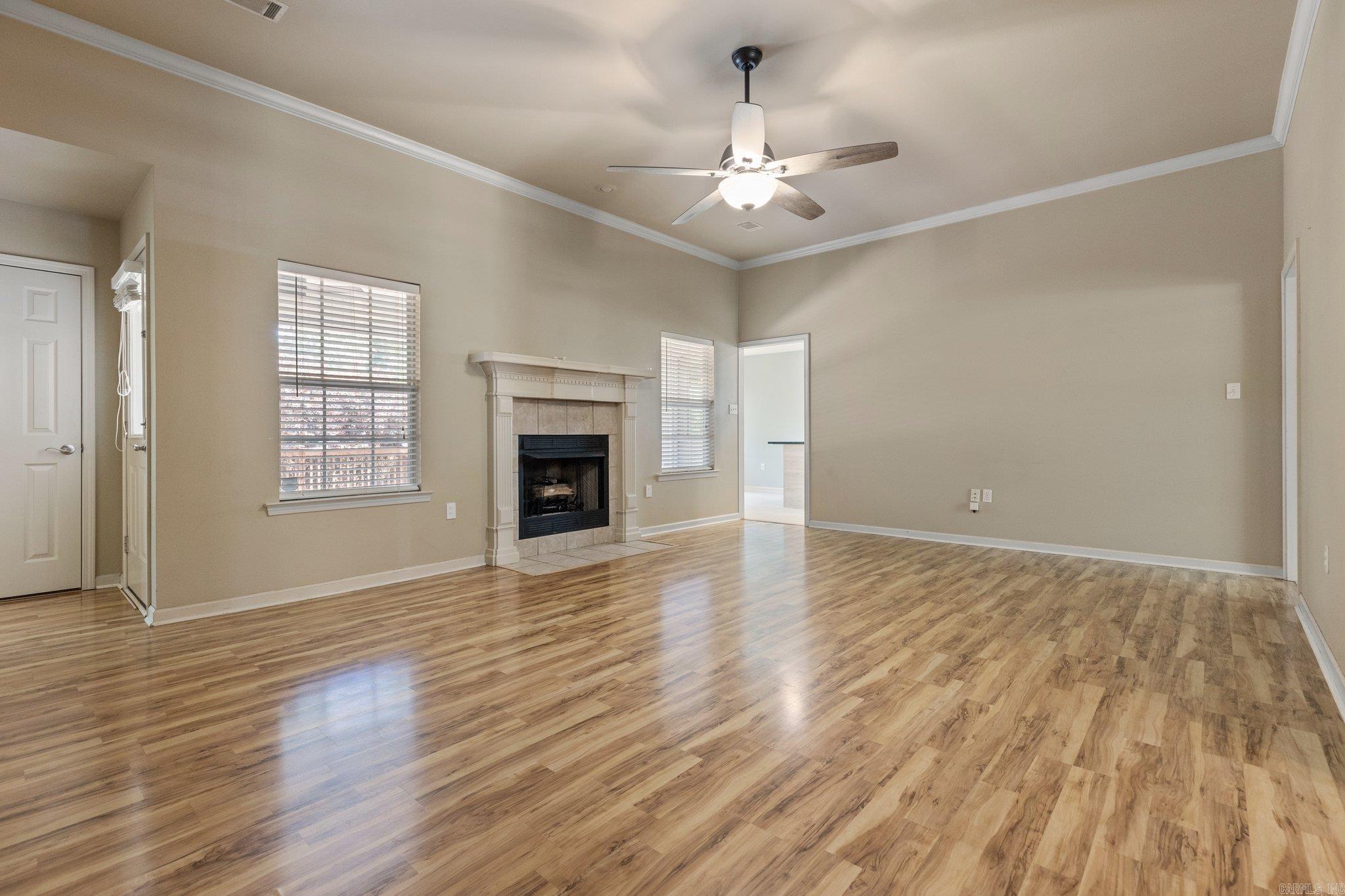 GREENFIELD - Residential