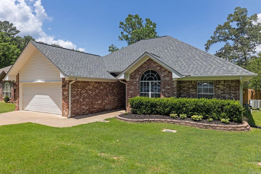 SO MUCH NEW!! Full kitchen update in 2020, NEW ROOF 2020, NEW HWH 2021, NEW HVAC in 2021, New gutters and guards, fence and deck in 2023! This house is ready for new owners without the headache of needing updates. Schedule a showing today! **See agent remarks**