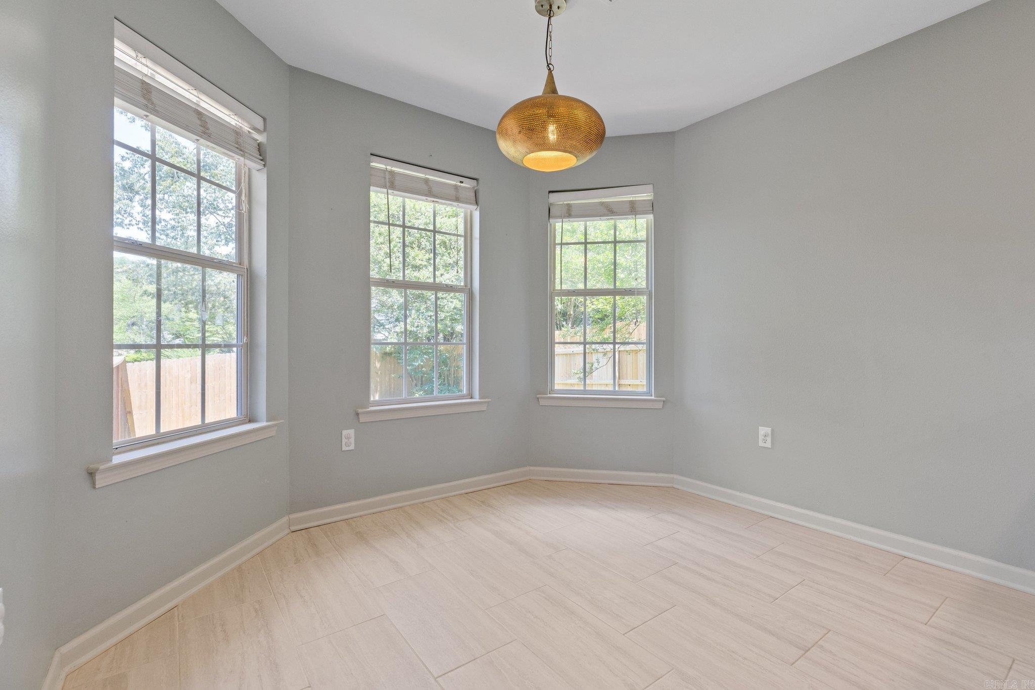 GREENFIELD - Residential