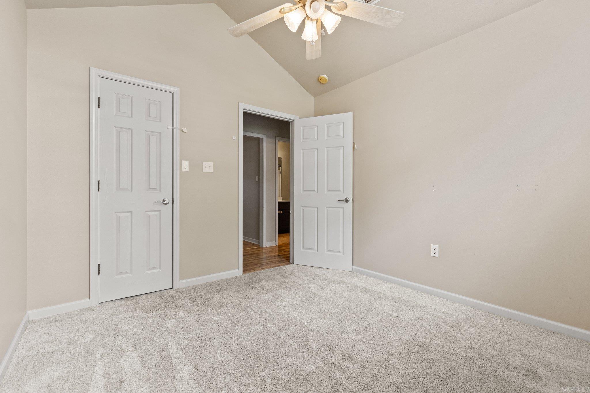 GREENFIELD - Residential