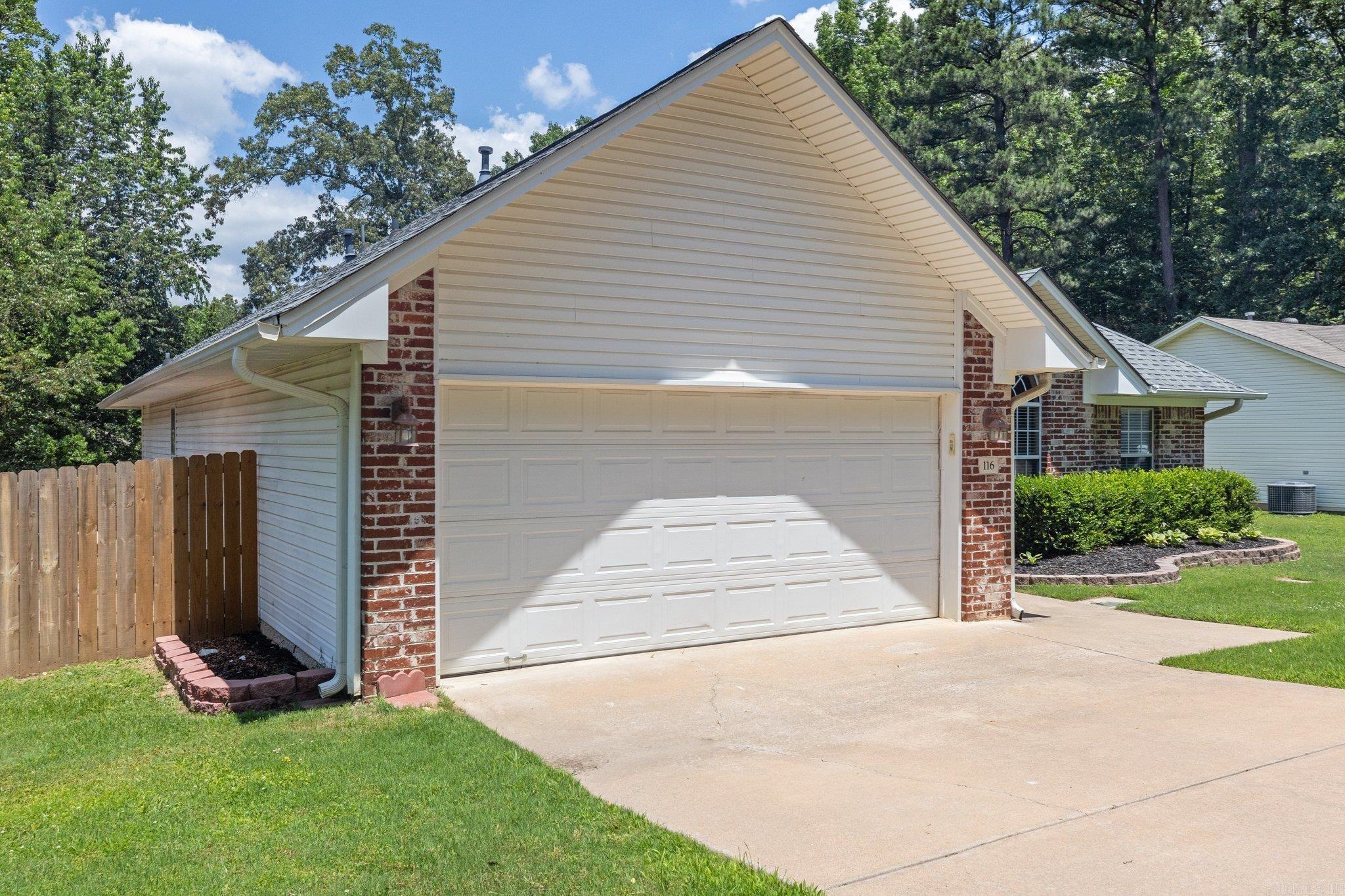 GREENFIELD - Residential