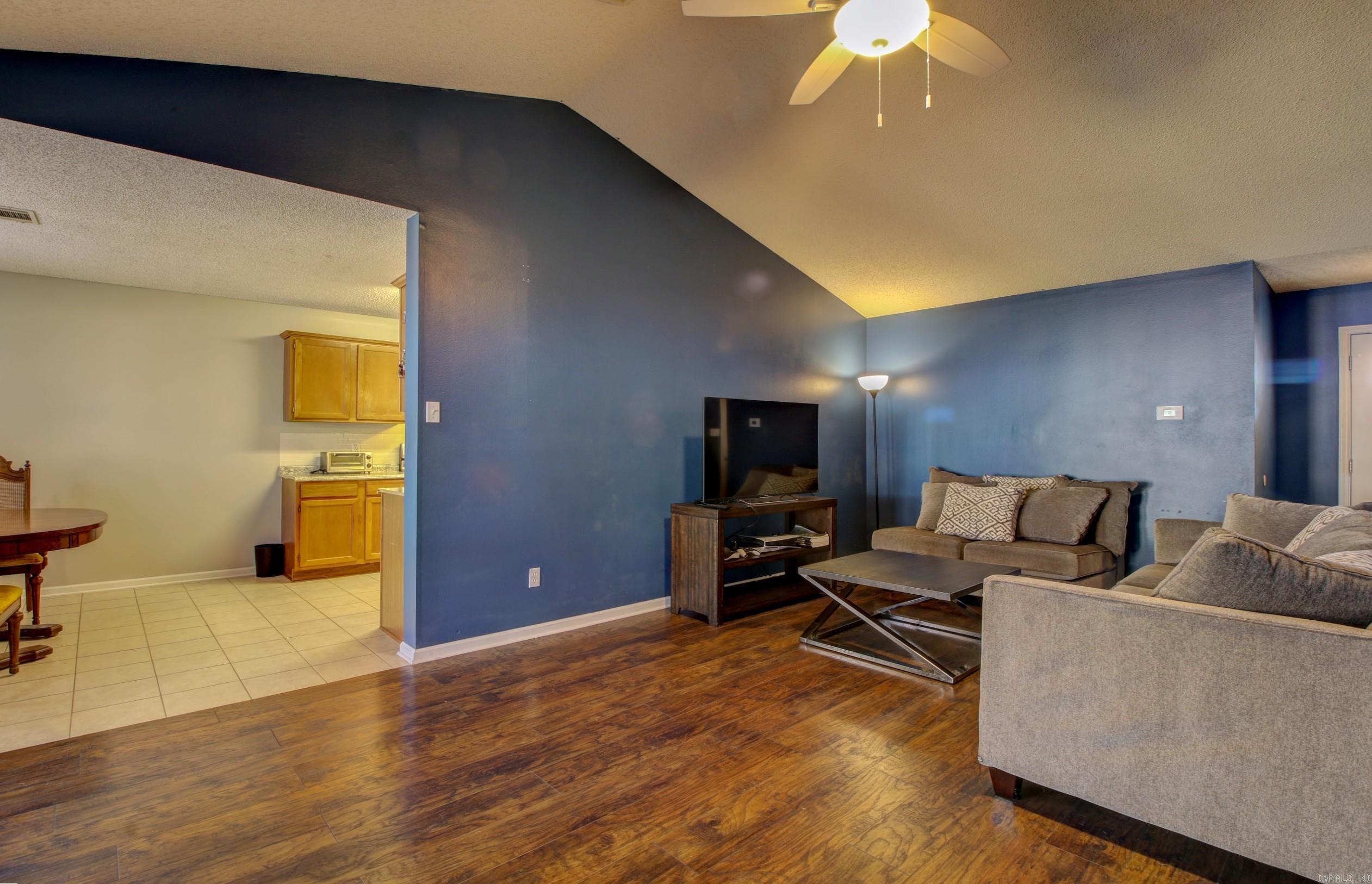 FOX RIDGE - Residential