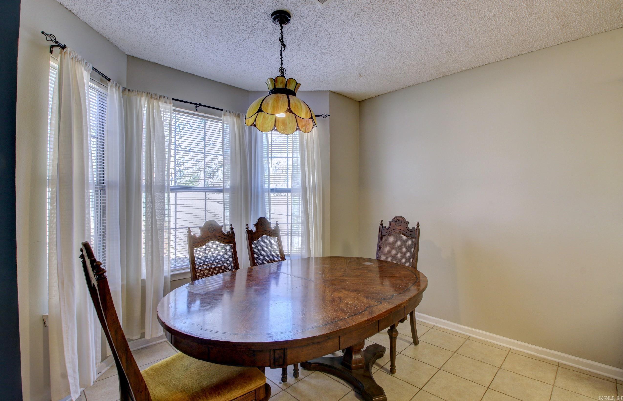 FOX RIDGE - Residential