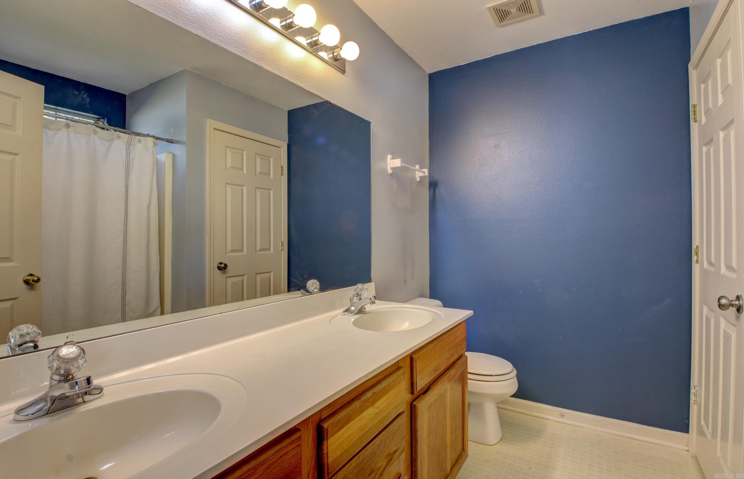 FOX RIDGE - Residential