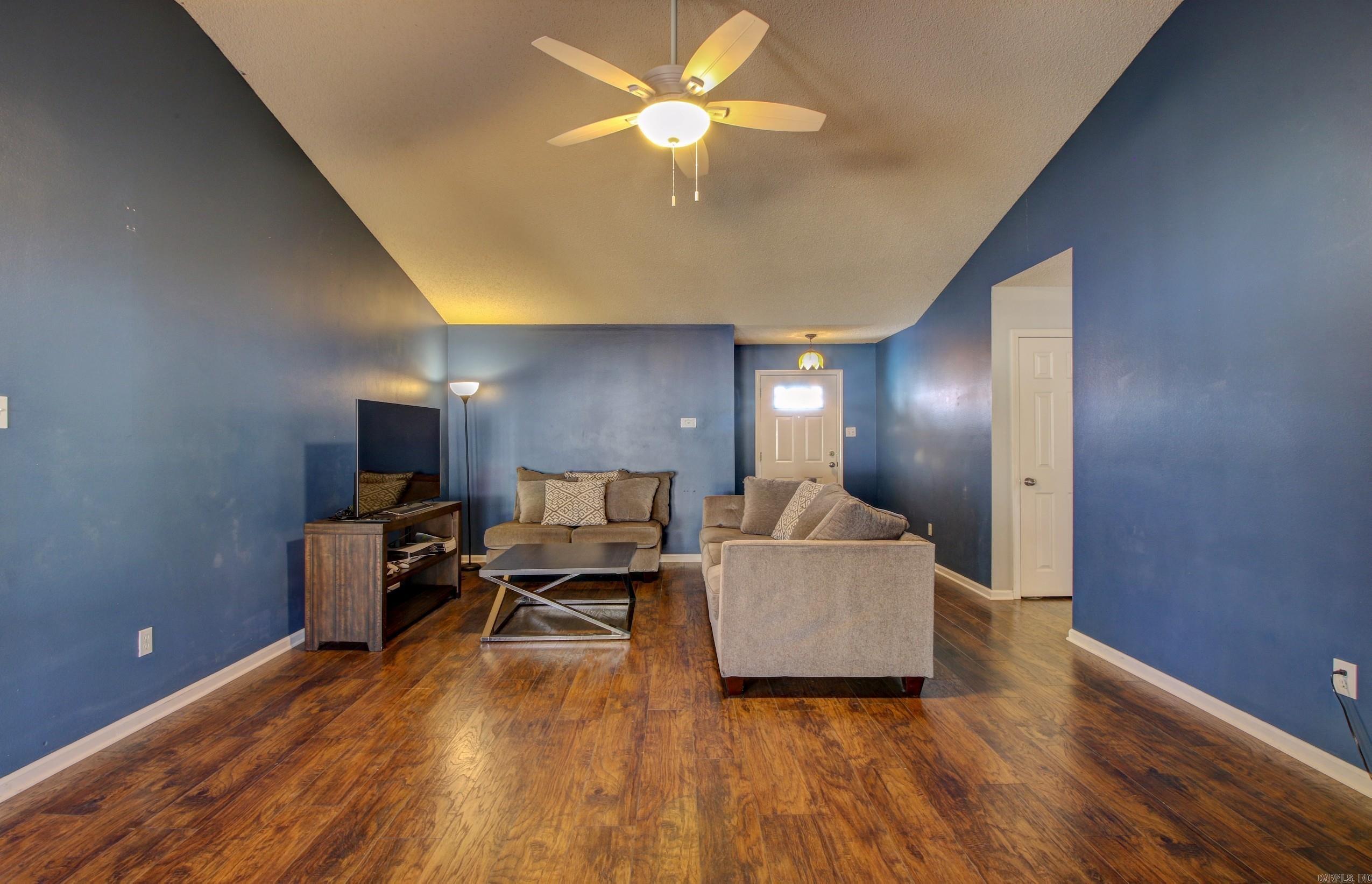 FOX RIDGE - Residential