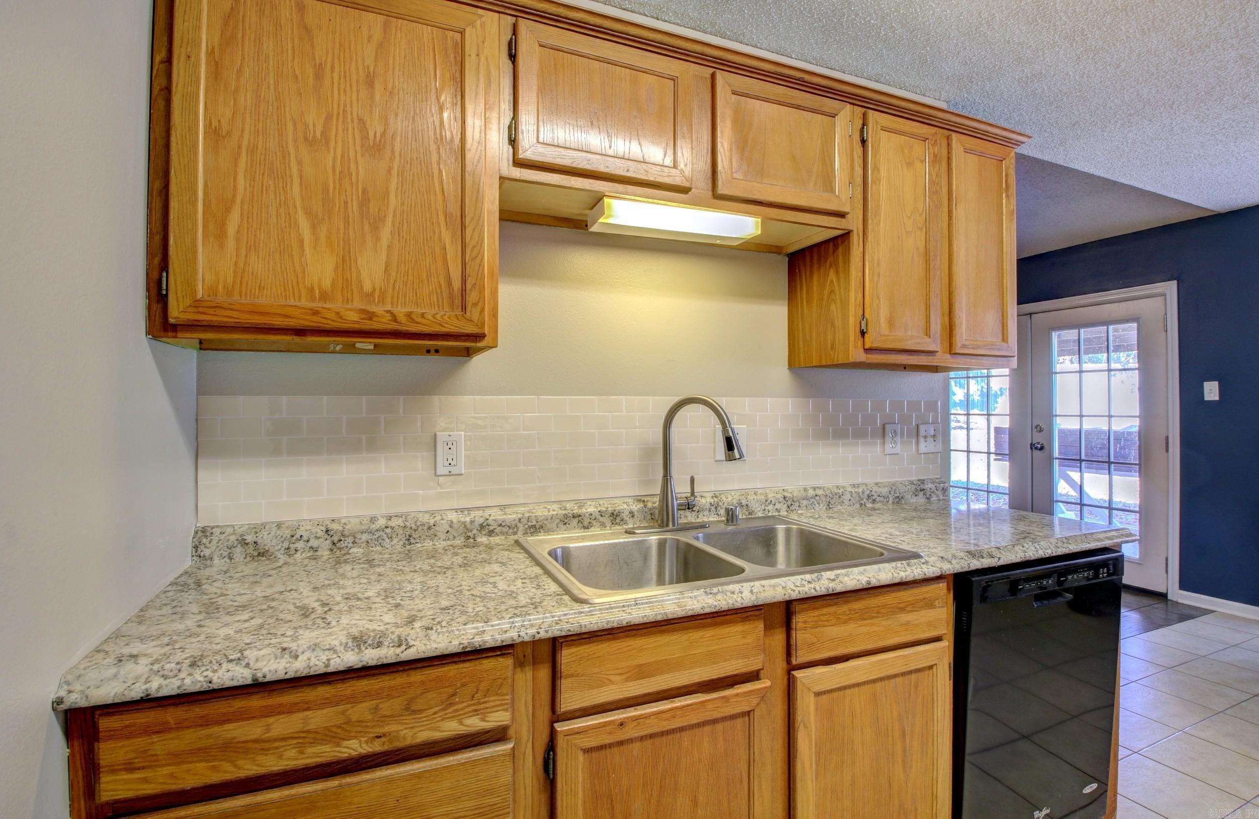 FOX RIDGE - Residential