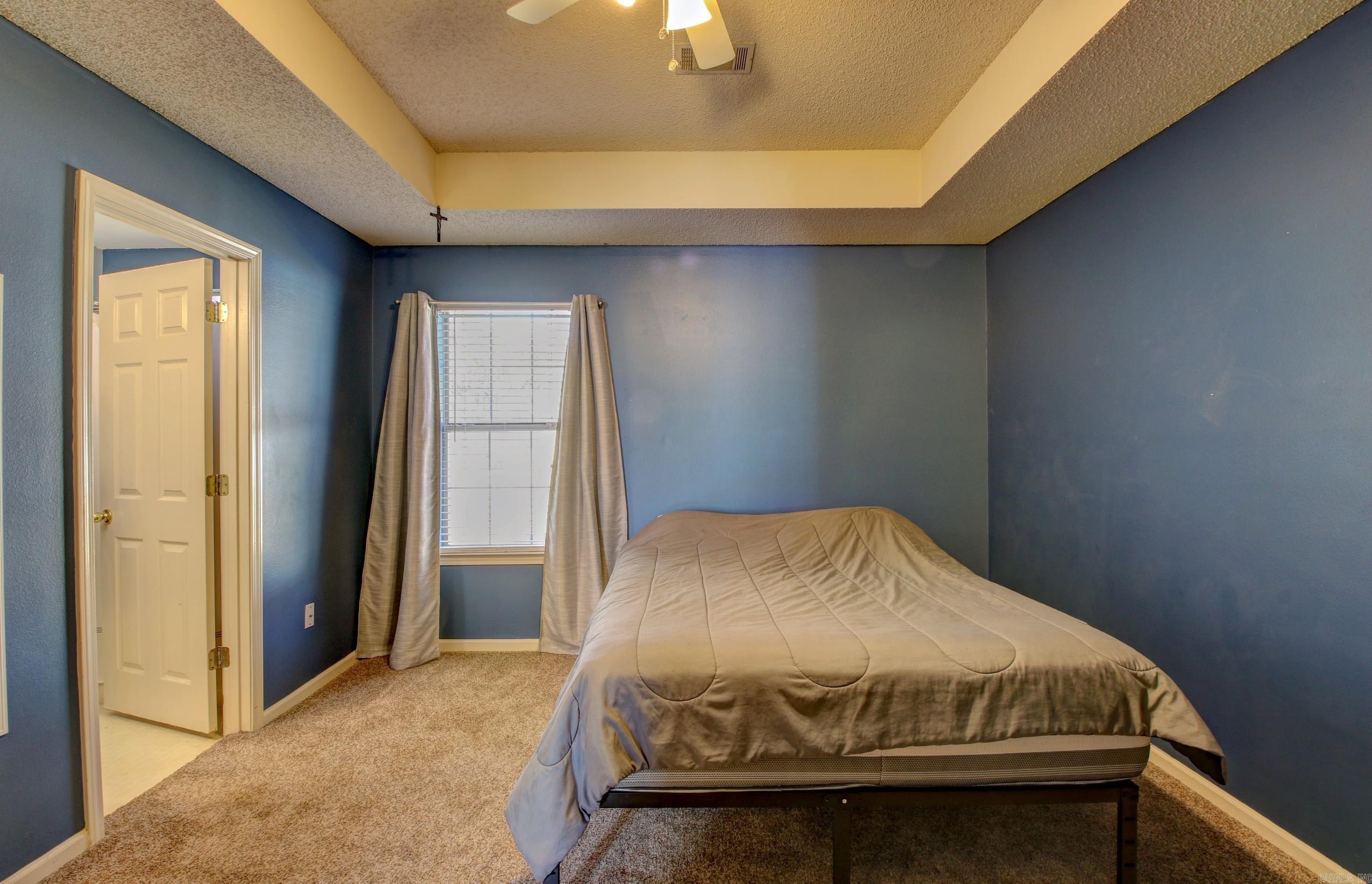 FOX RIDGE - Residential