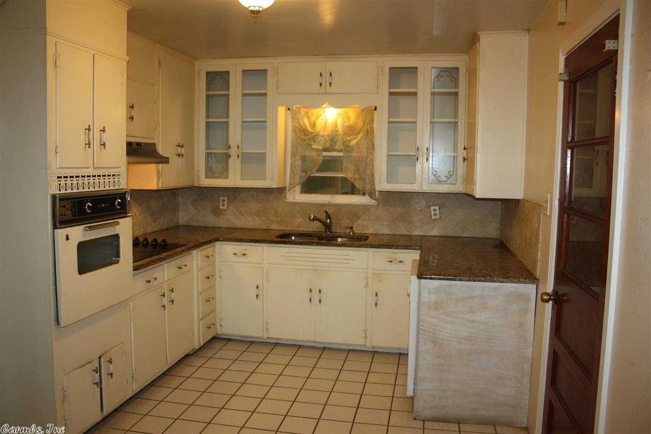 Elmer Herron #2 - Residential