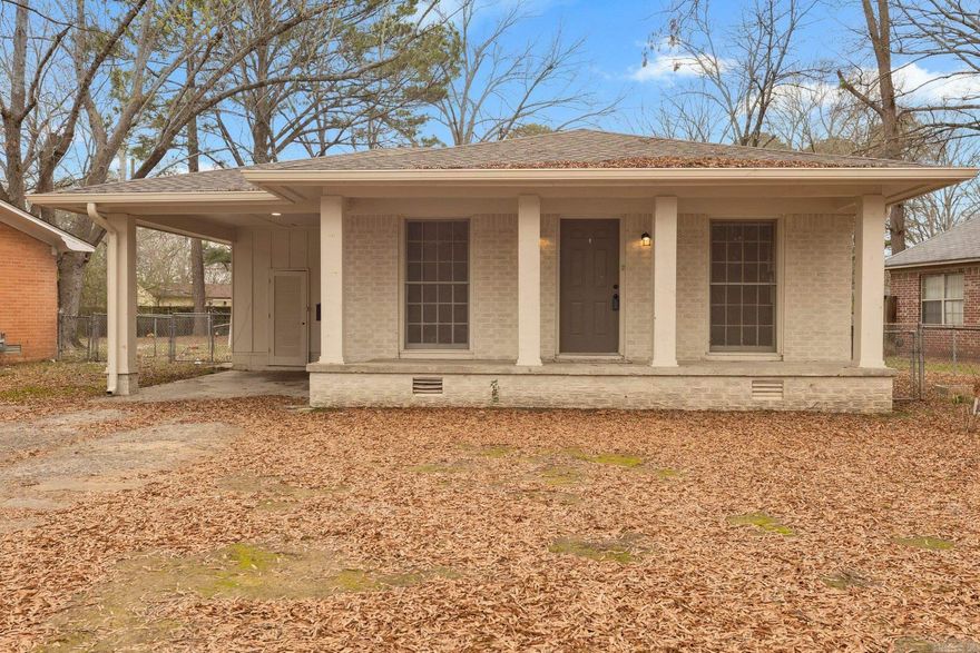 Check out this updated 3 bedroom, 1.5 bath home located within a short distance to UCA, Hendrix and Conway Jr. High, featuring newer luxury vinyl floors and carpet, stainless appliances and a large backyard. Extra storage off the carport and inviting front porch. This is the perfect starter home!