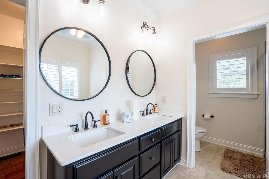 WOODRIDGE - Residential
