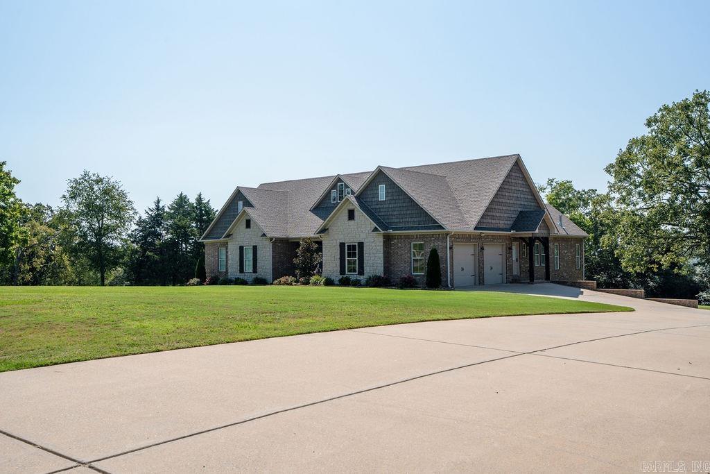 WOODRIDGE - Residential