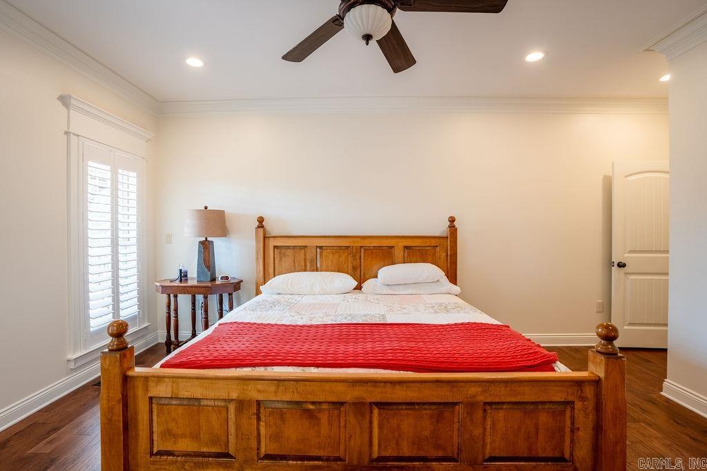 WOODRIDGE - Residential