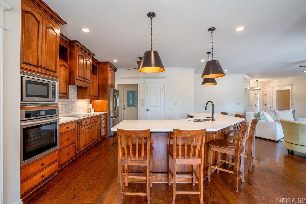 WOODRIDGE - Residential