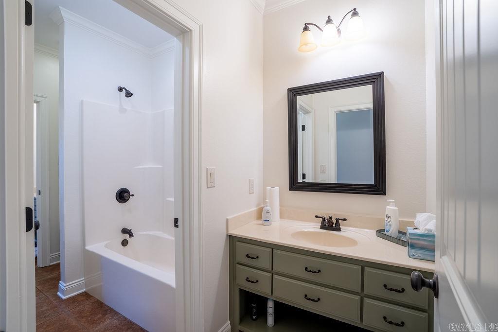 WOODRIDGE - Residential