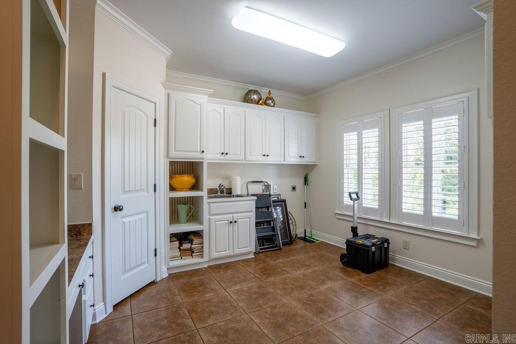WOODRIDGE - Residential