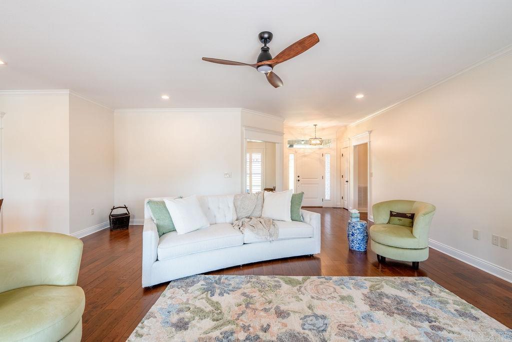 WOODRIDGE - Residential