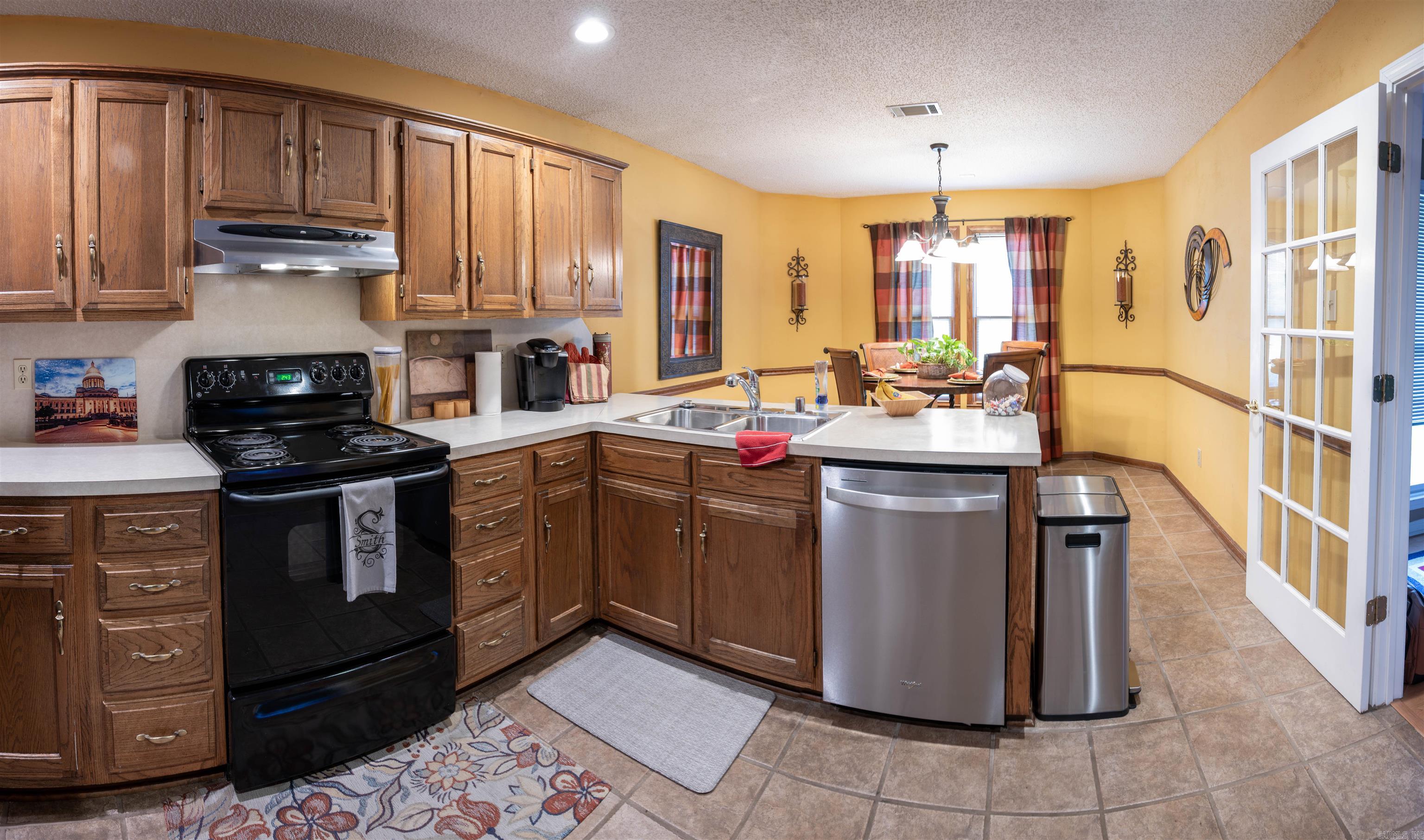 East Meadow - Residential
