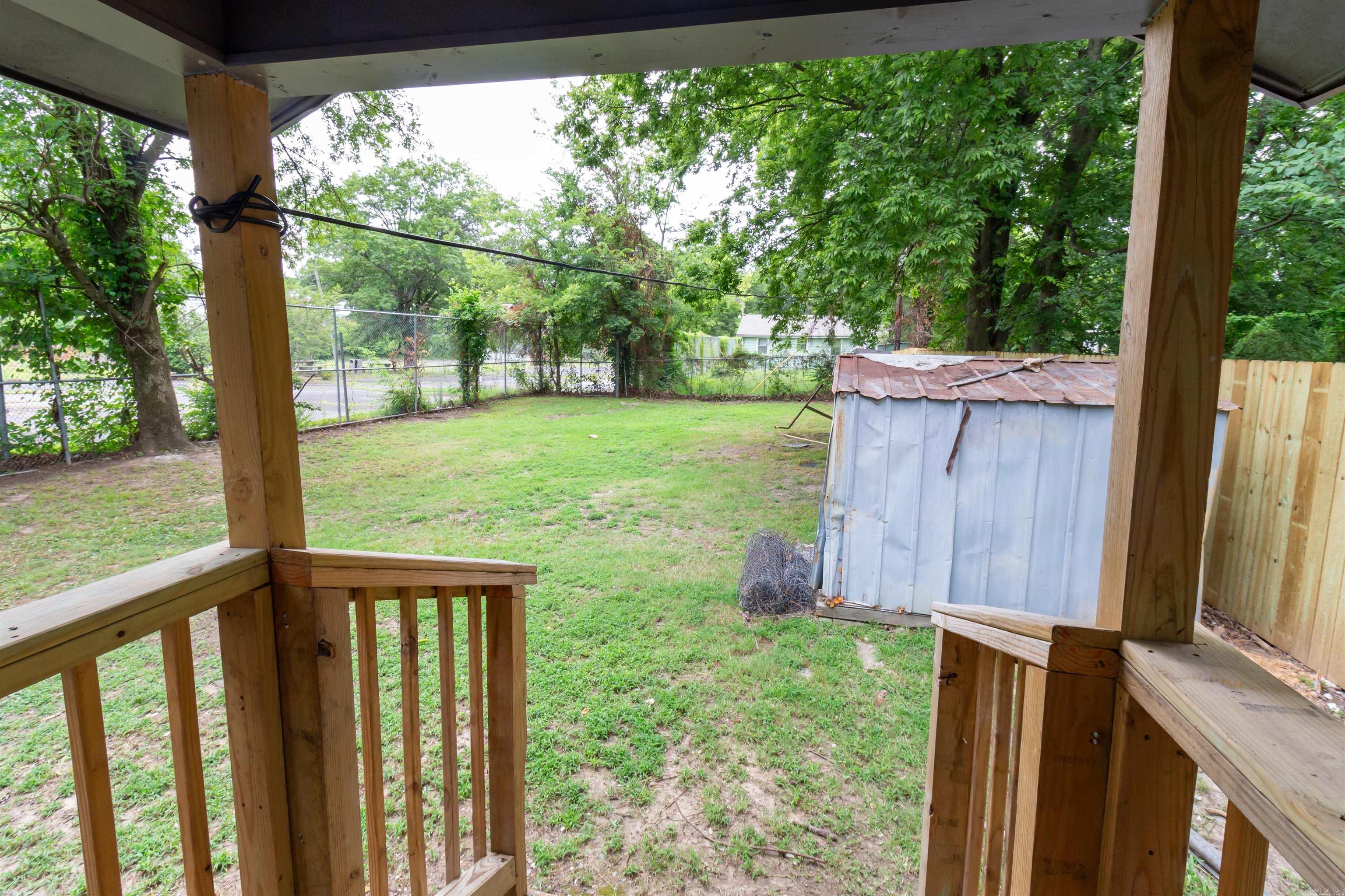 OAK GLEN - Residential